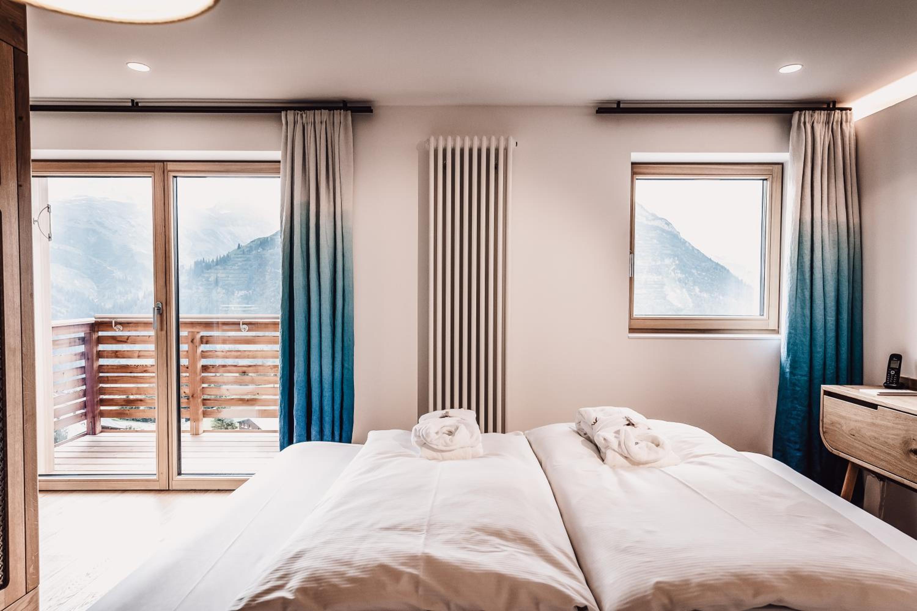 Suite with Mountain View - Photo 6