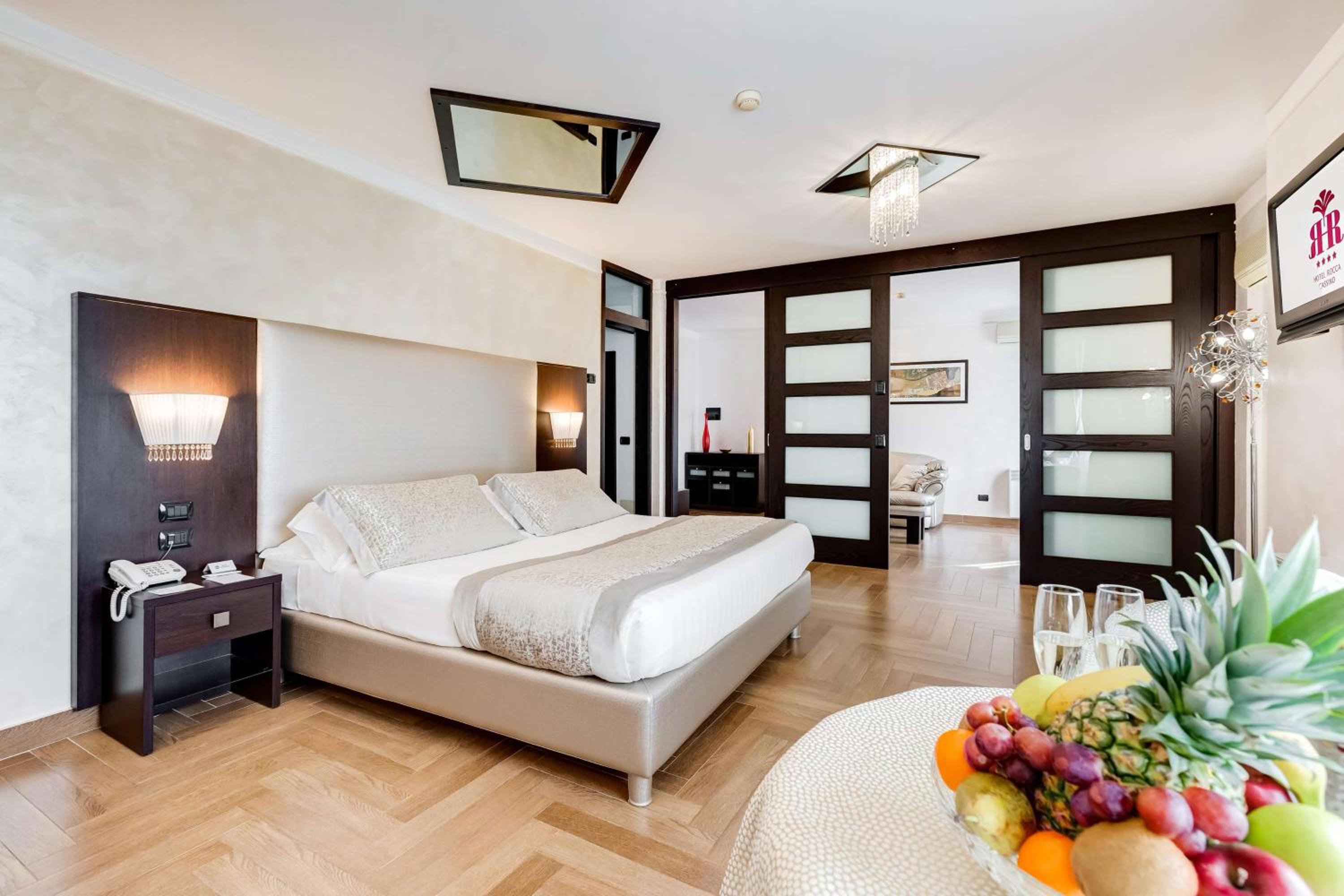 King Suite with Hot Tub and Walk-In Closet - Photo 13