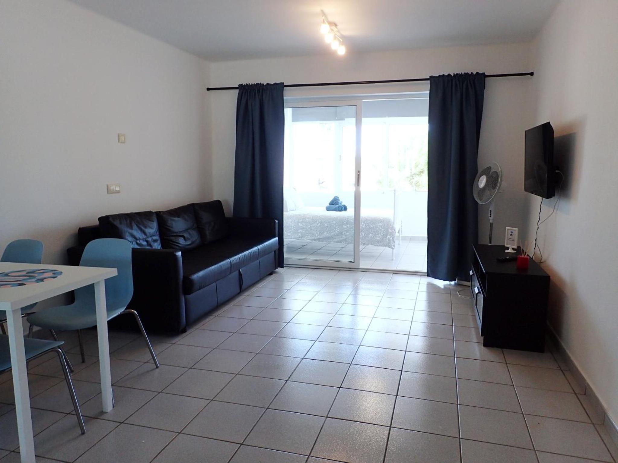 Studio Apartment photo 2