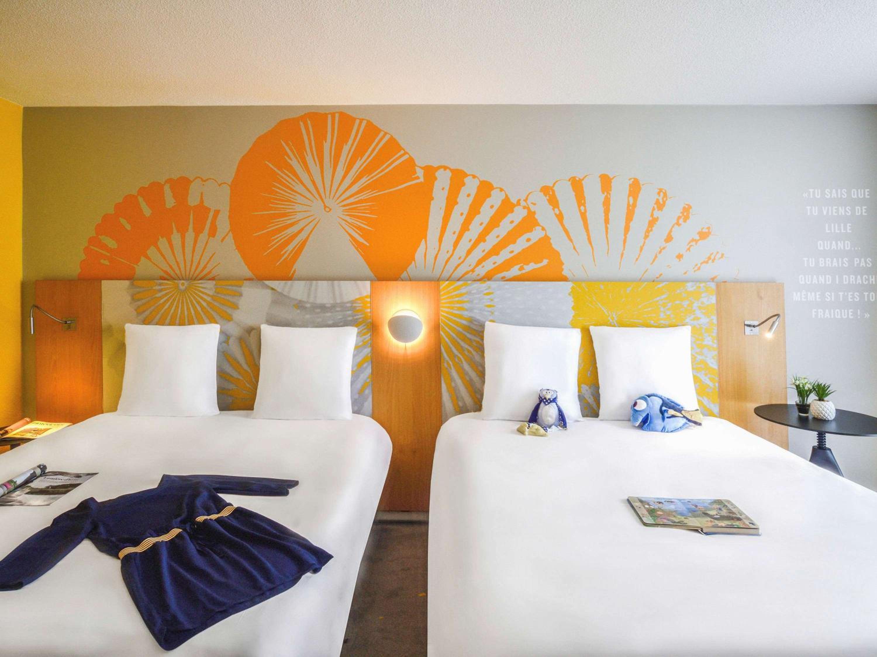 Standard Double Room - Photo 11