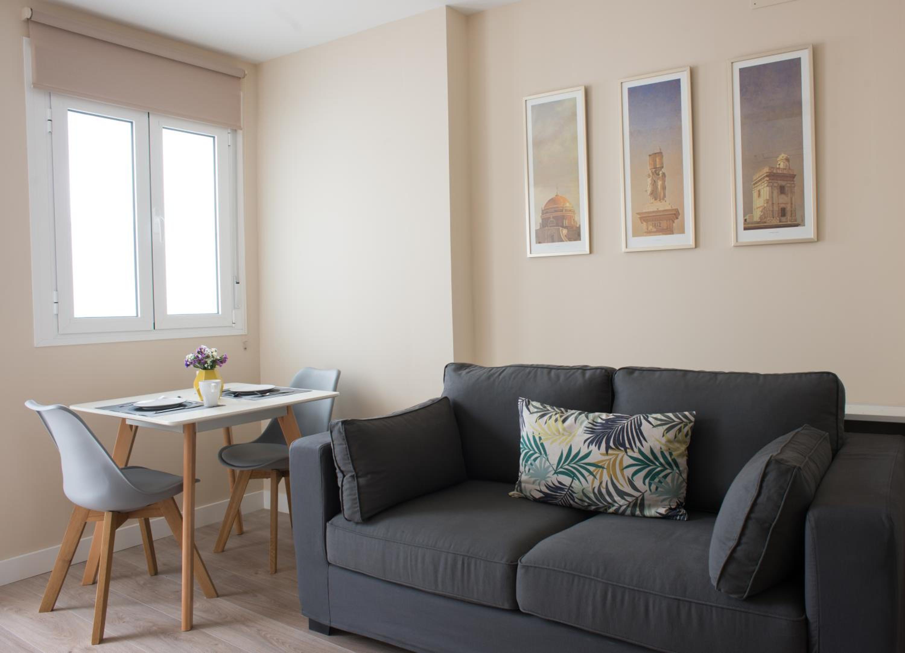 Penthouse Apartment with Terrace photo 2