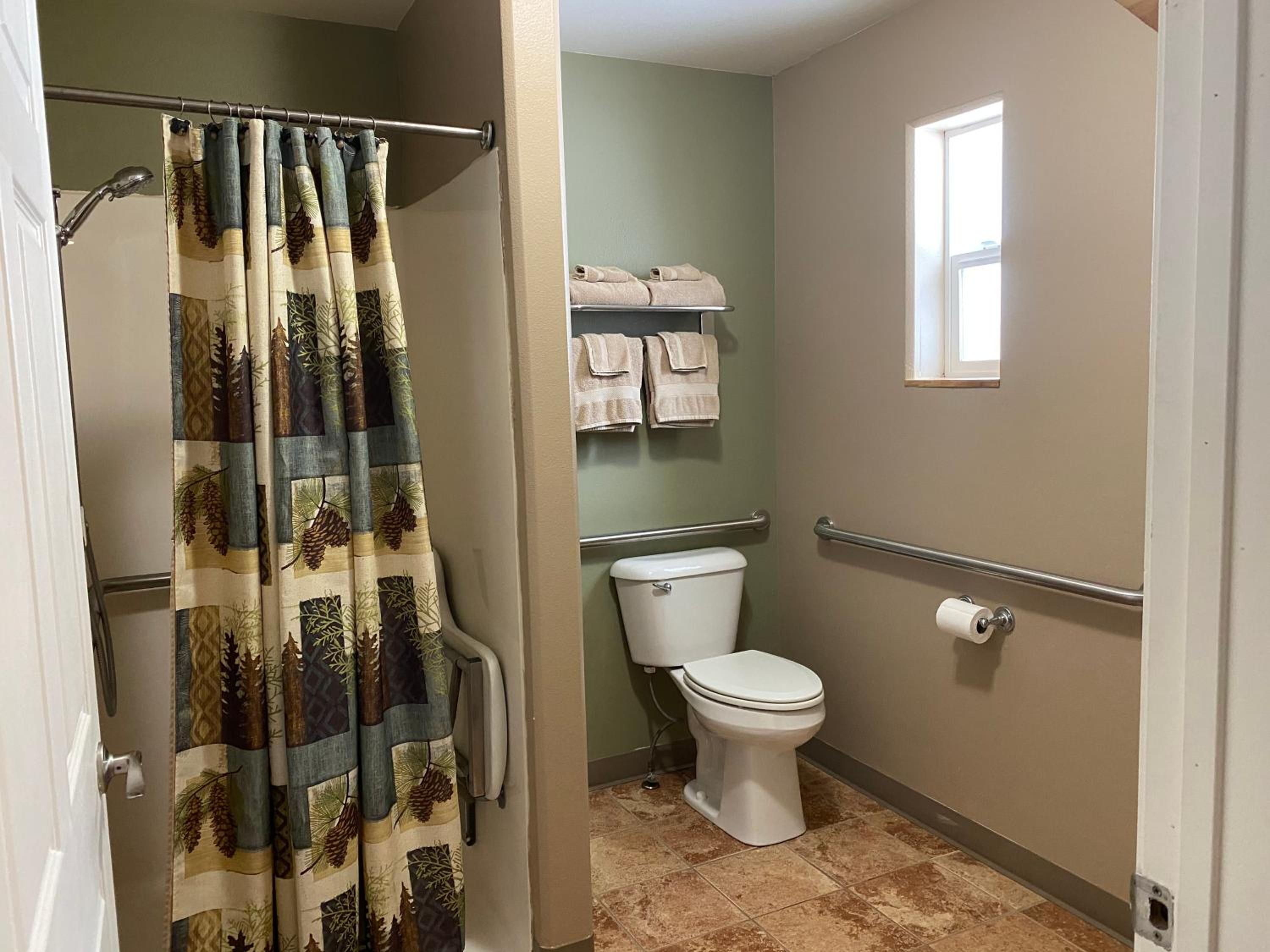 Double Room - Disability Access photo 2