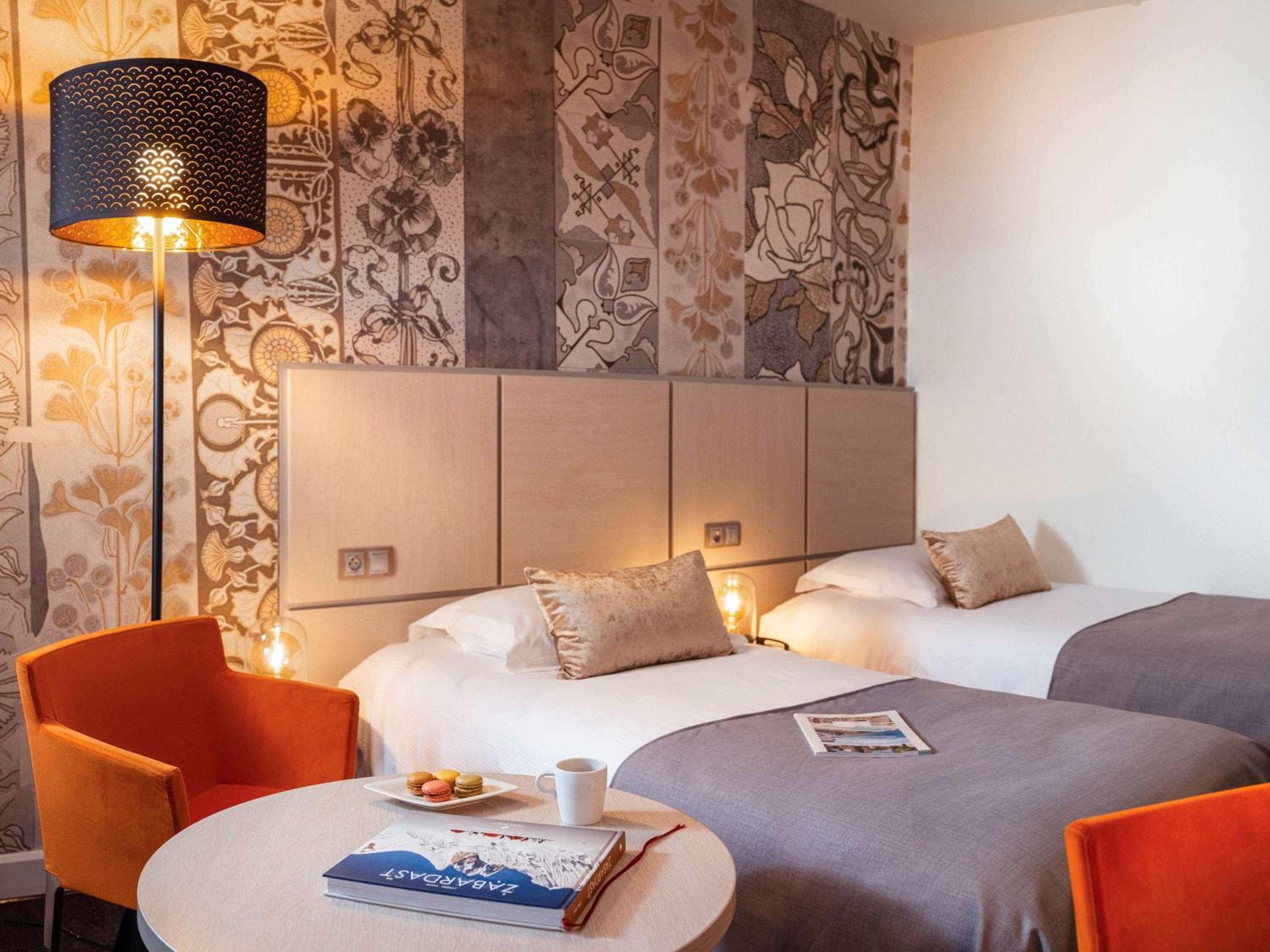 Standard Twin Room - Photo 2