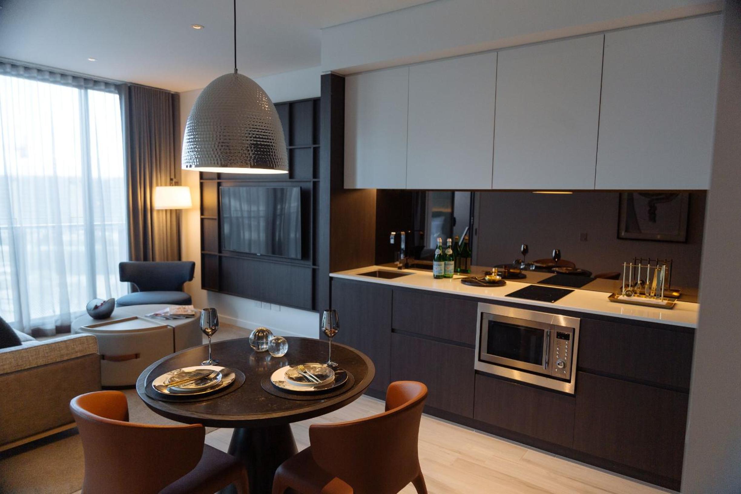One-Bedroom Apartment with Balcony