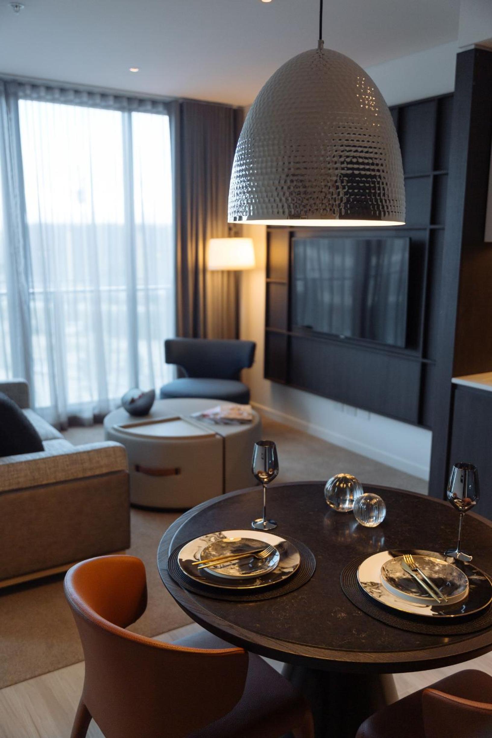 One-Bedroom Apartment with Balcony