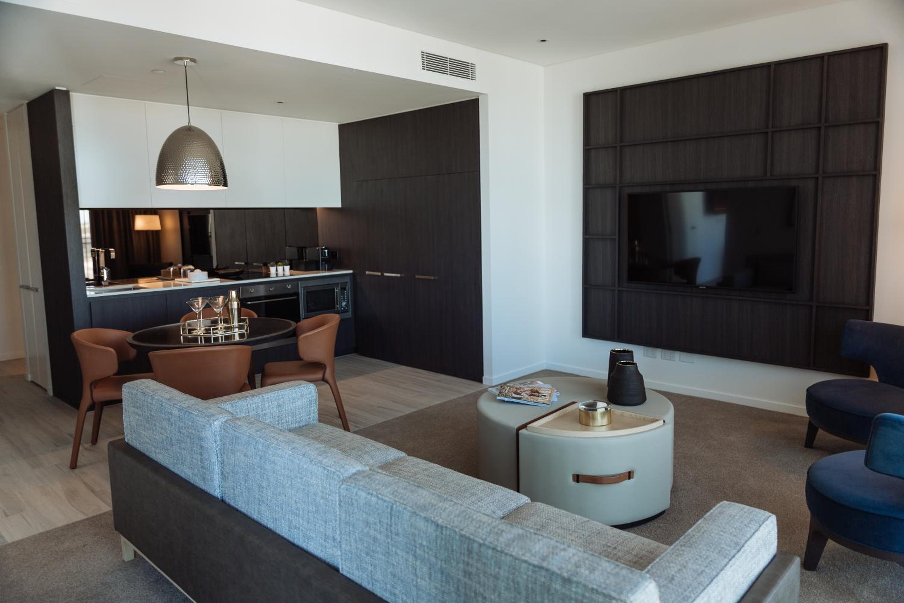 Two-Bedroom Apartment with Balcony - One Bathroom