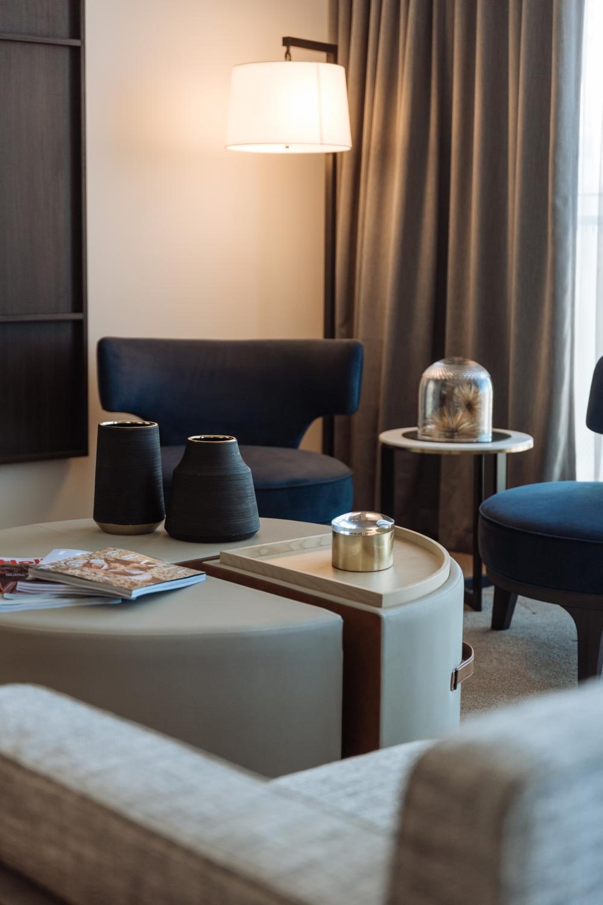 Two-Bedroom Apartment with Balcony - Two Bathrooms