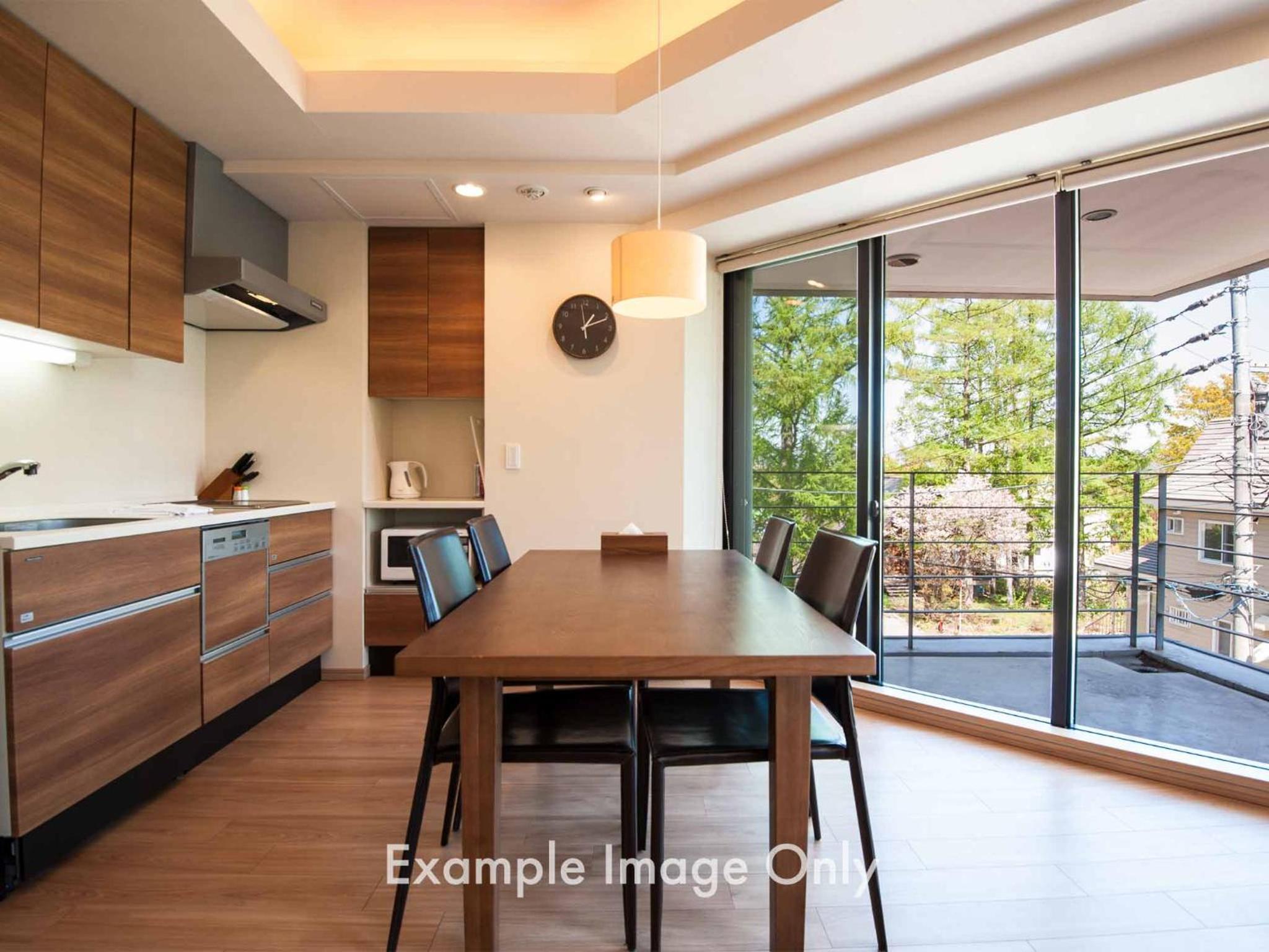 Premium 2 Bedroom photo 3