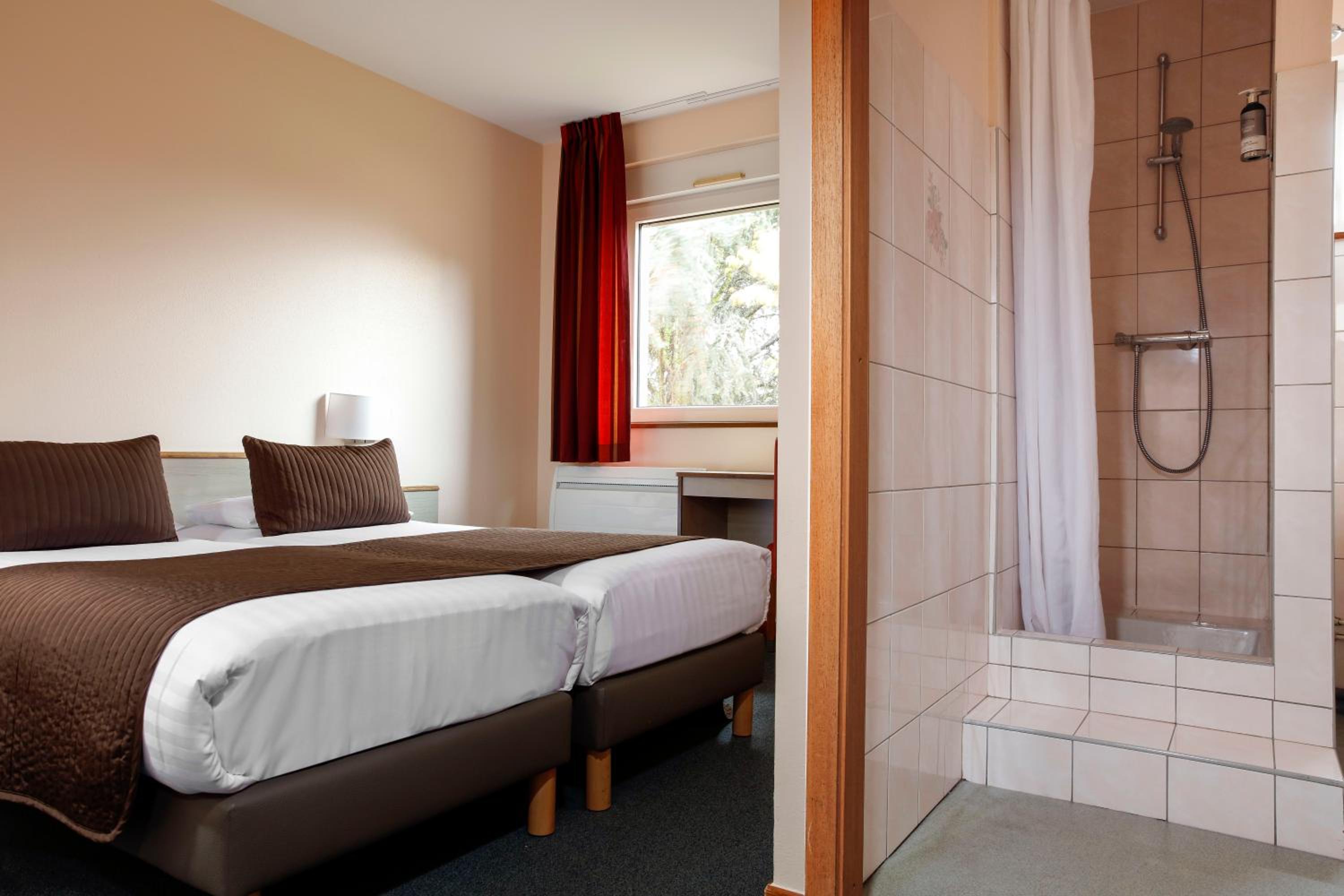 Budget Double Room photo 1