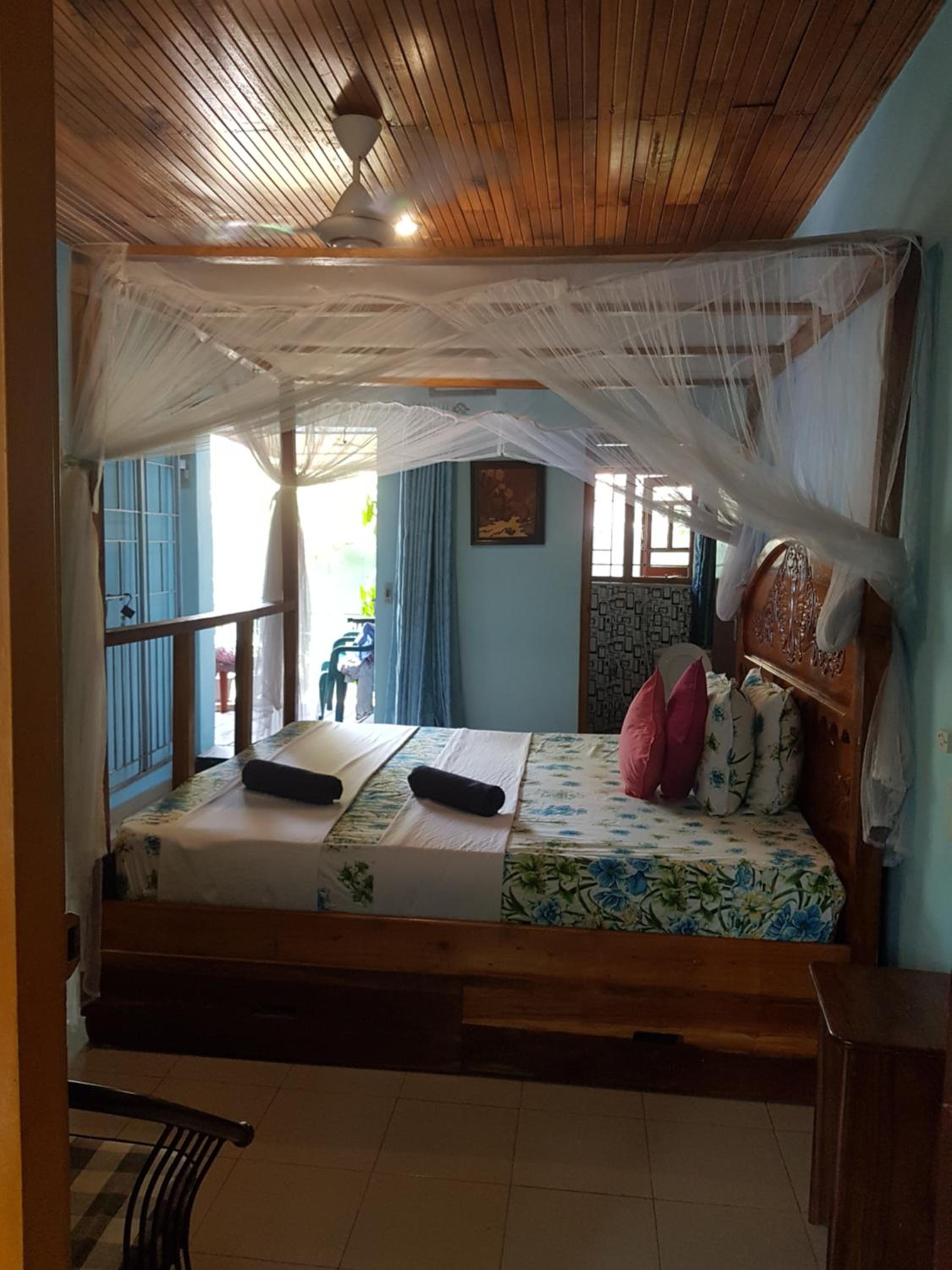Deluxe King Room photo 3