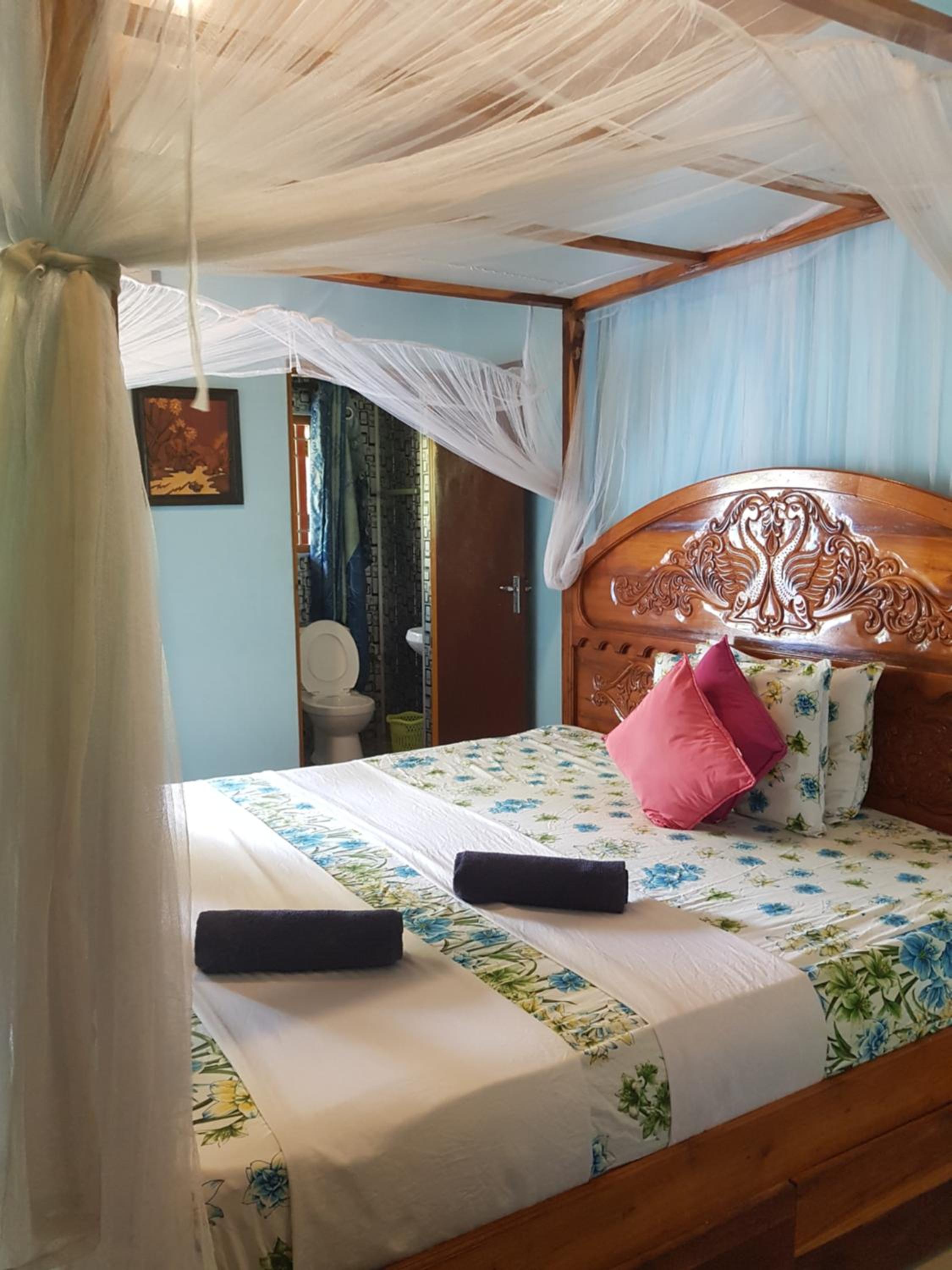 Deluxe King Room photo 1