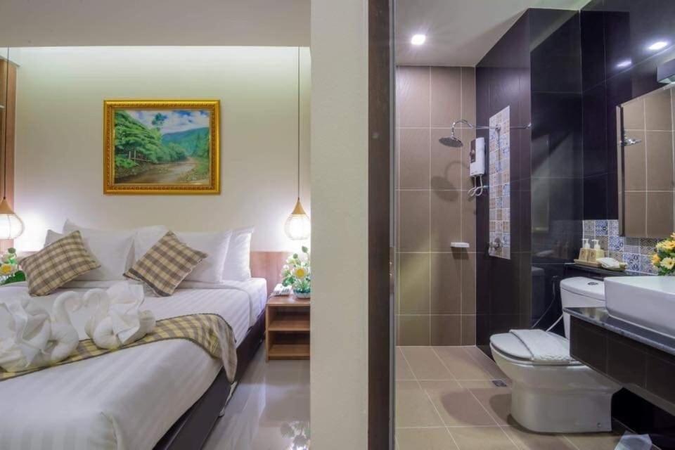 Deluxe Double Room - Photo 2