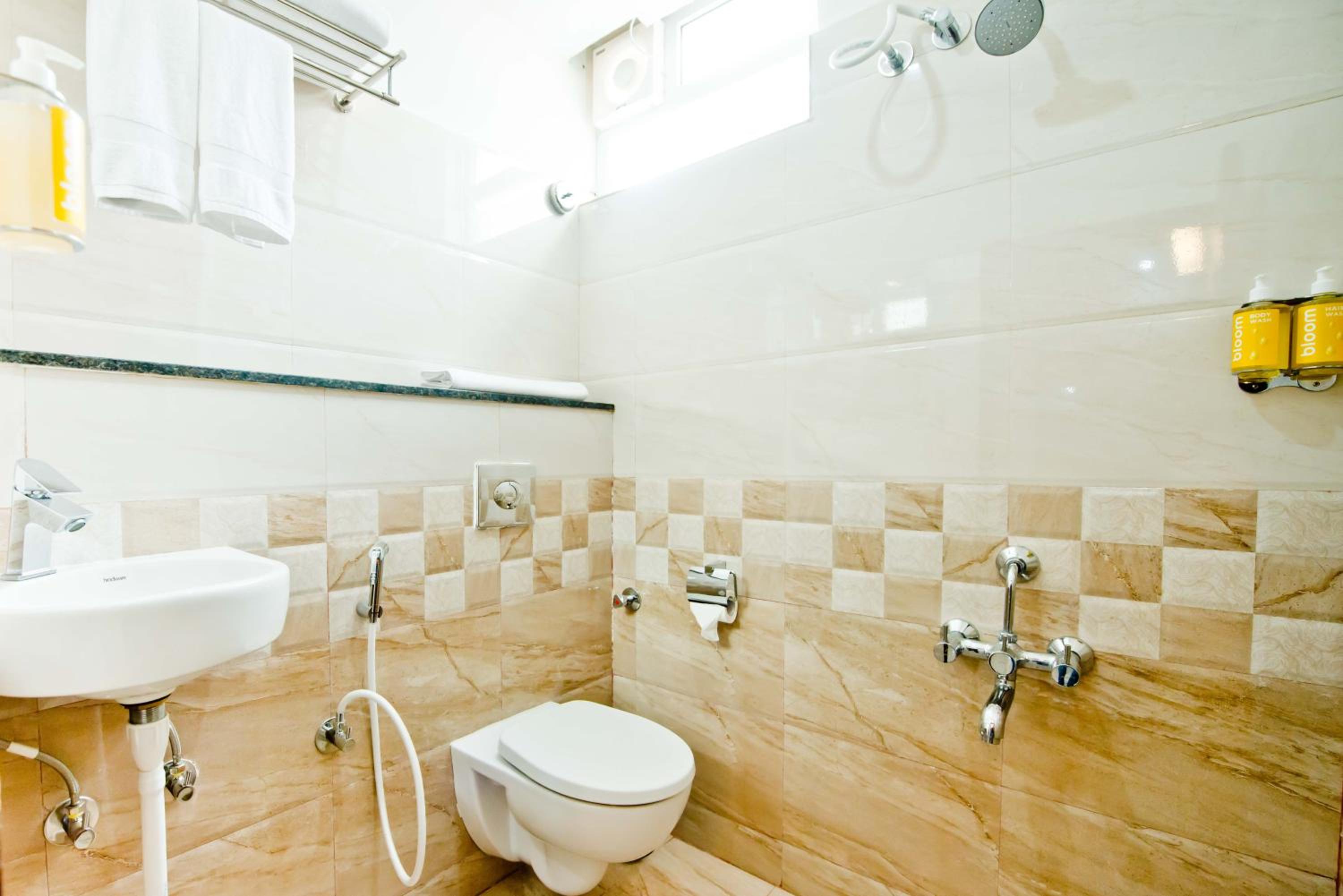 Deluxe Triple Room - Photo 2