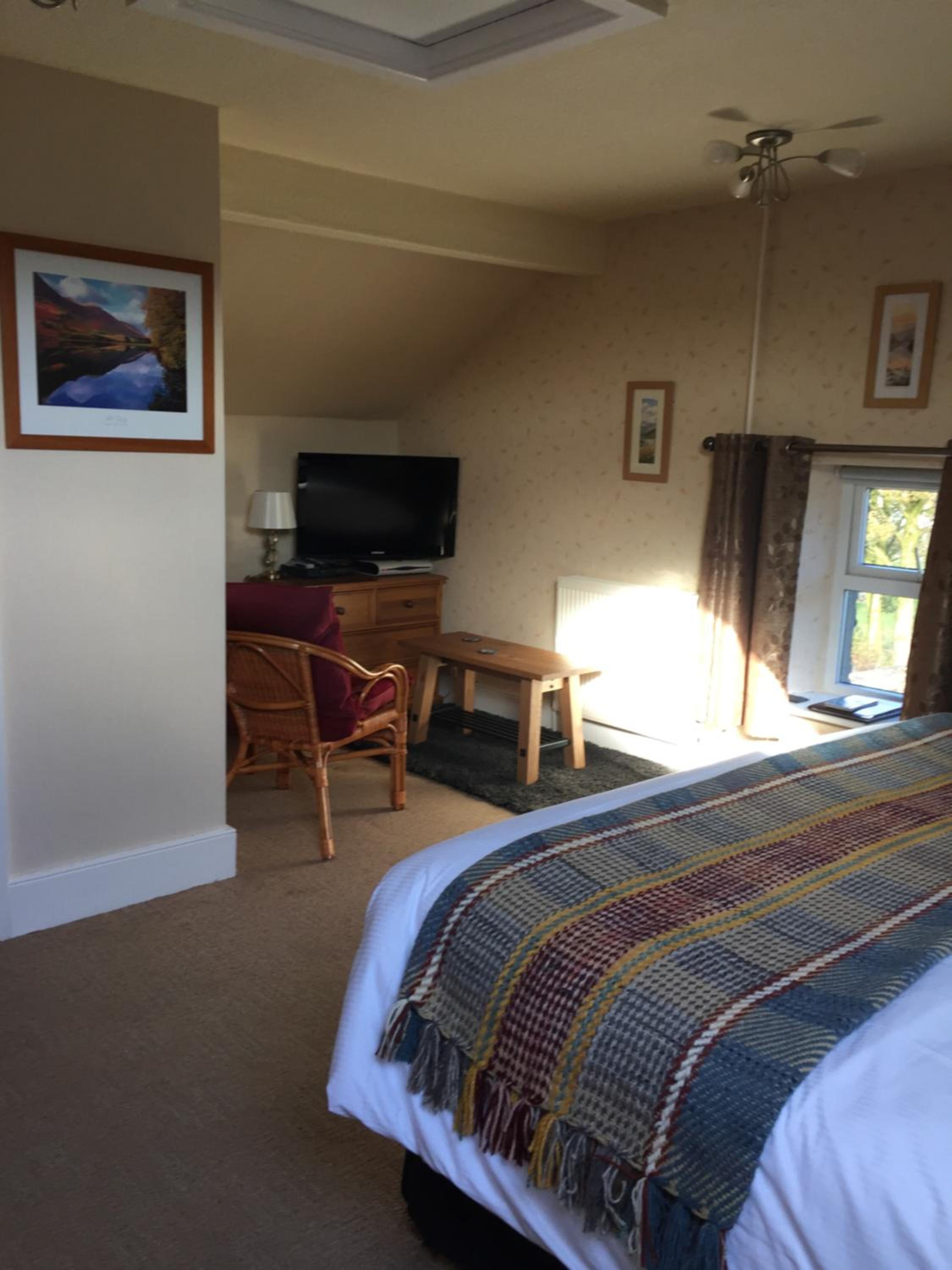 King Room with Mountain View photo 2