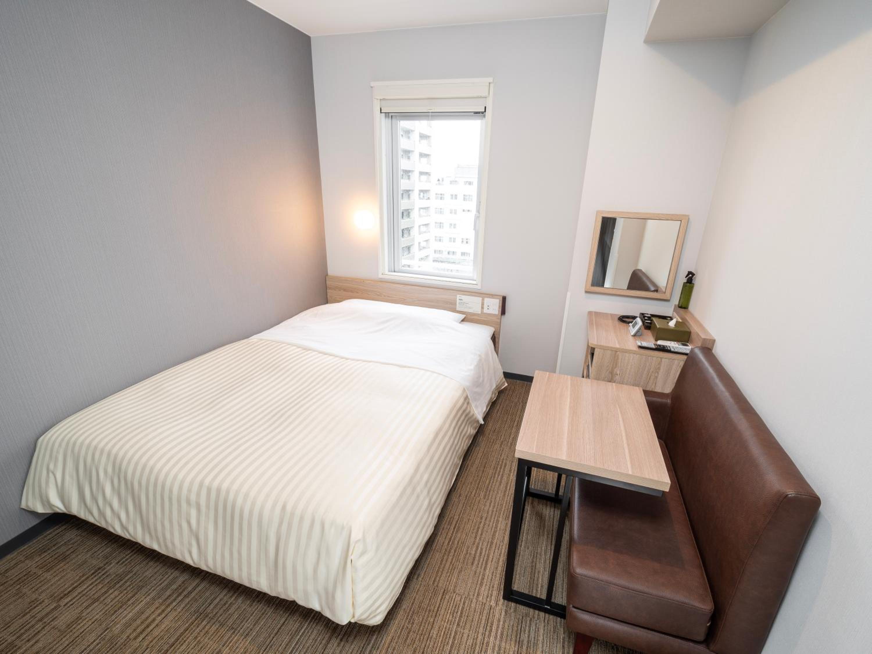 Economy Double Room photo 1