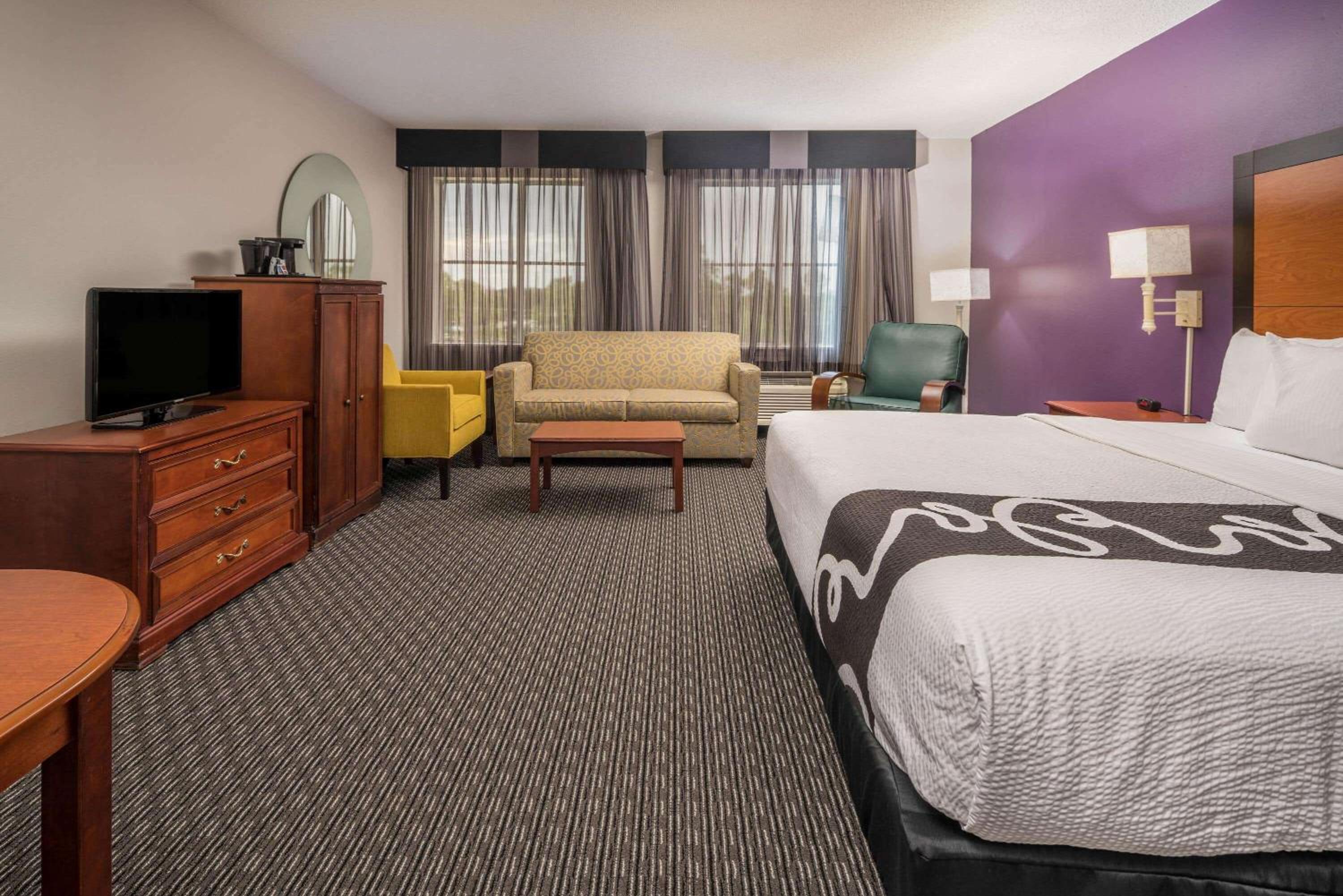 Executive King Room - Photo 1
