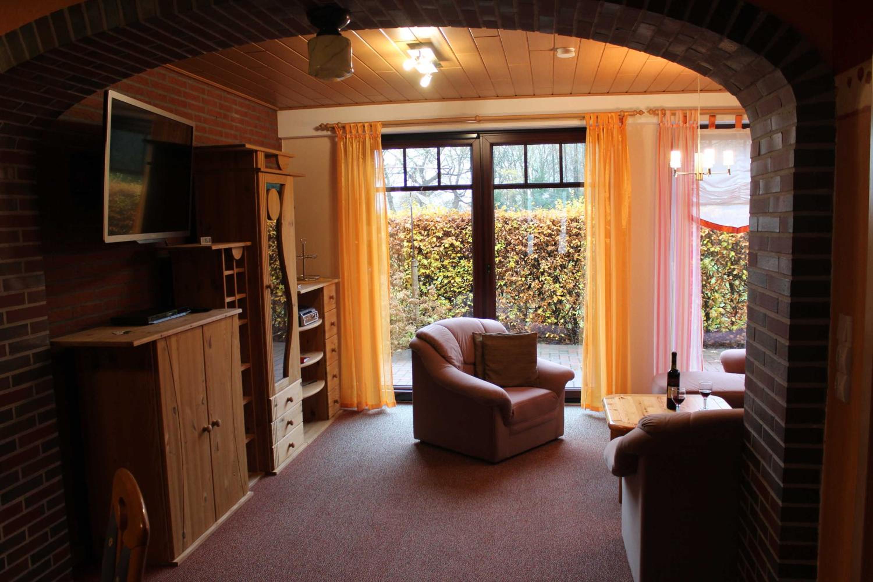 One-Bedroom Apartment with Terrace photo 2