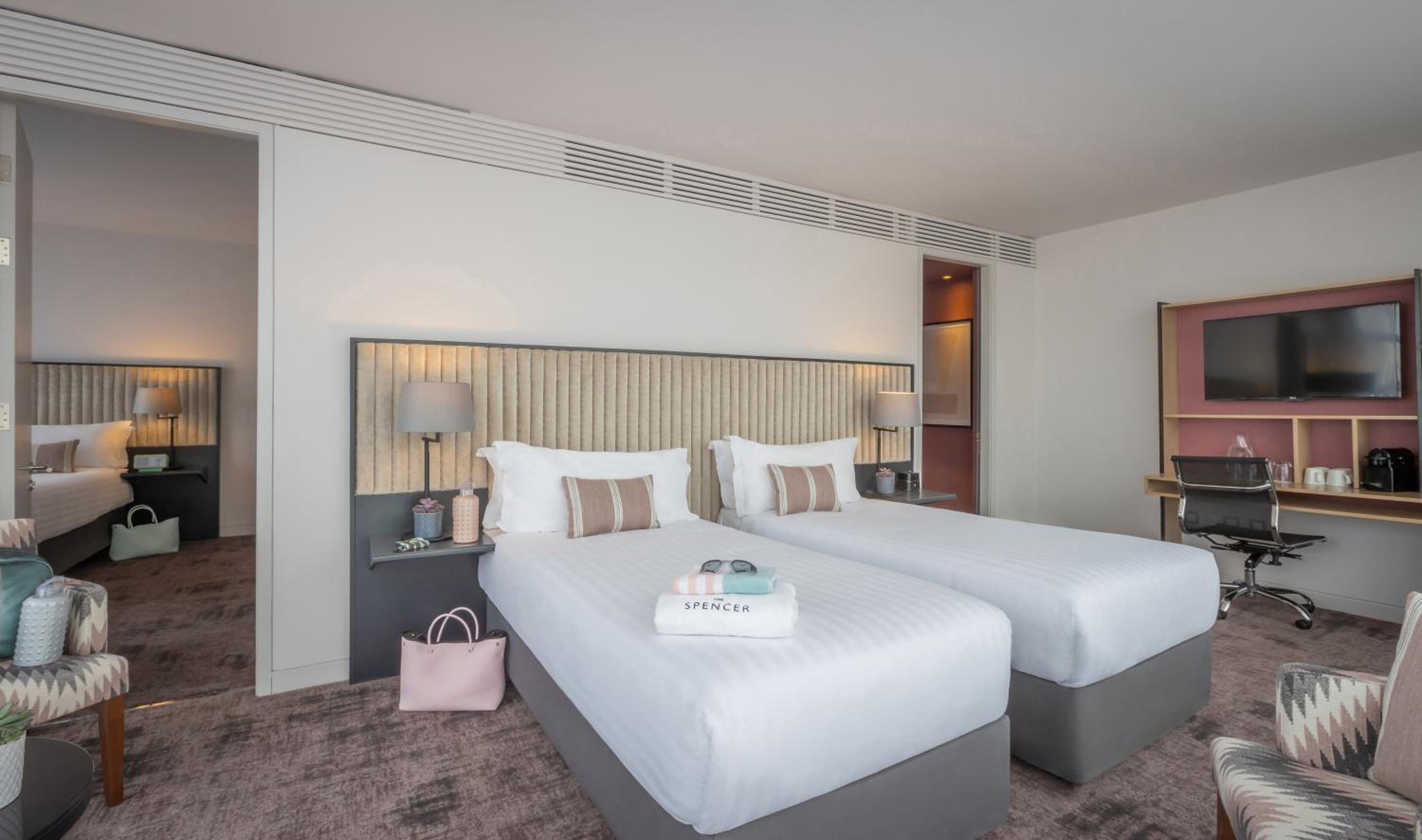Deluxe Quadruple Room
