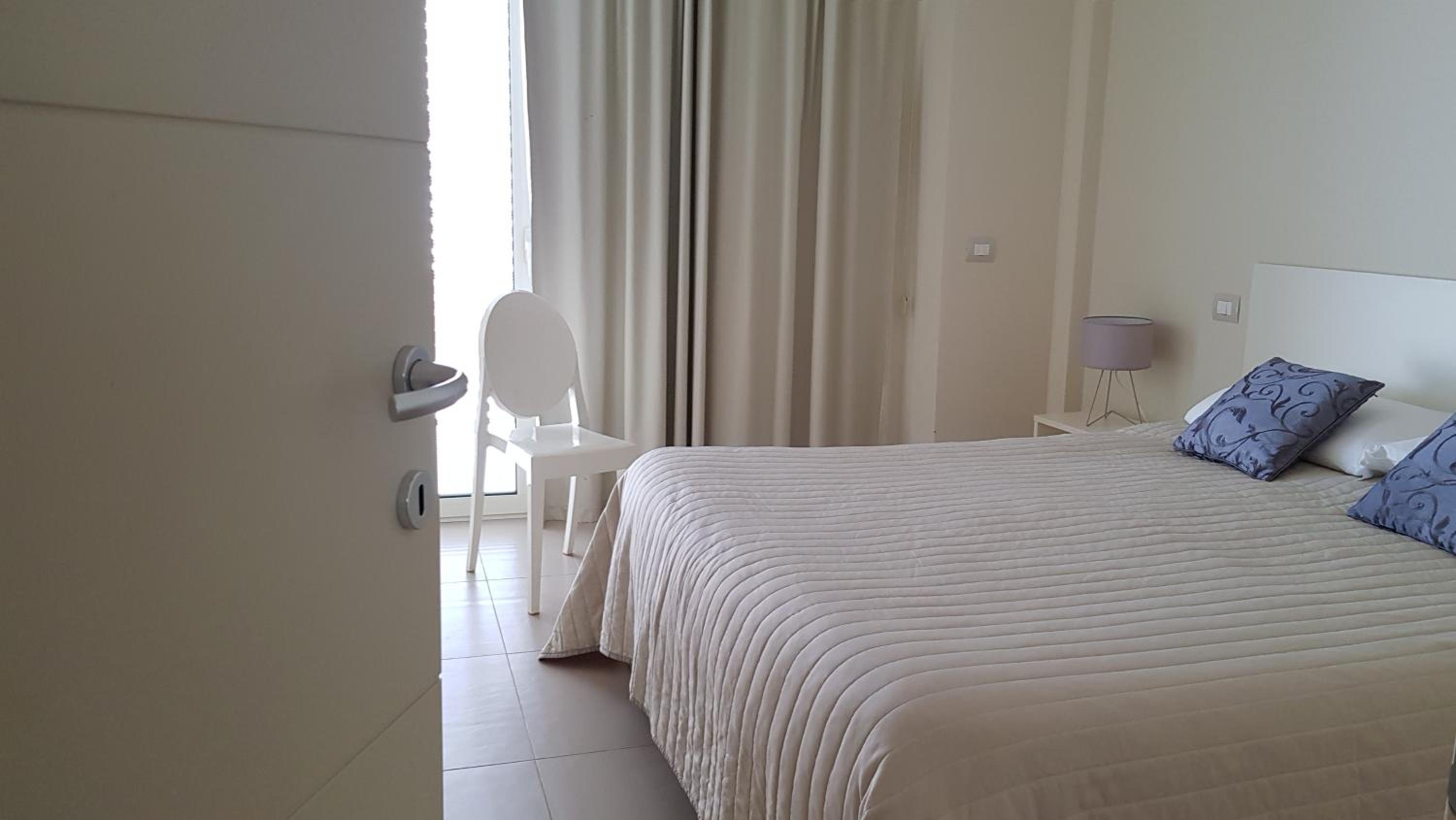 Apartment - Photo 32