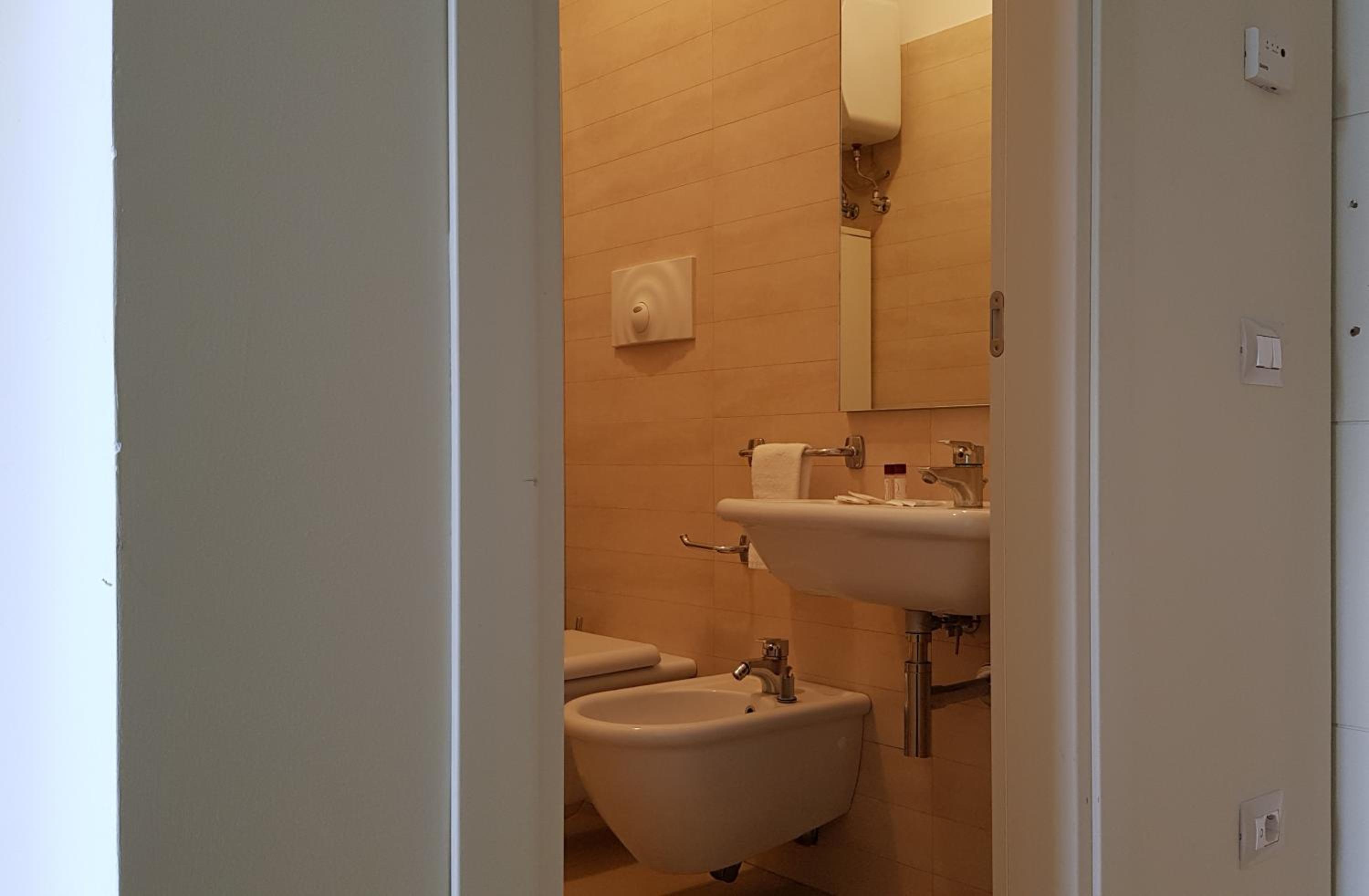 Apartment - Photo 34