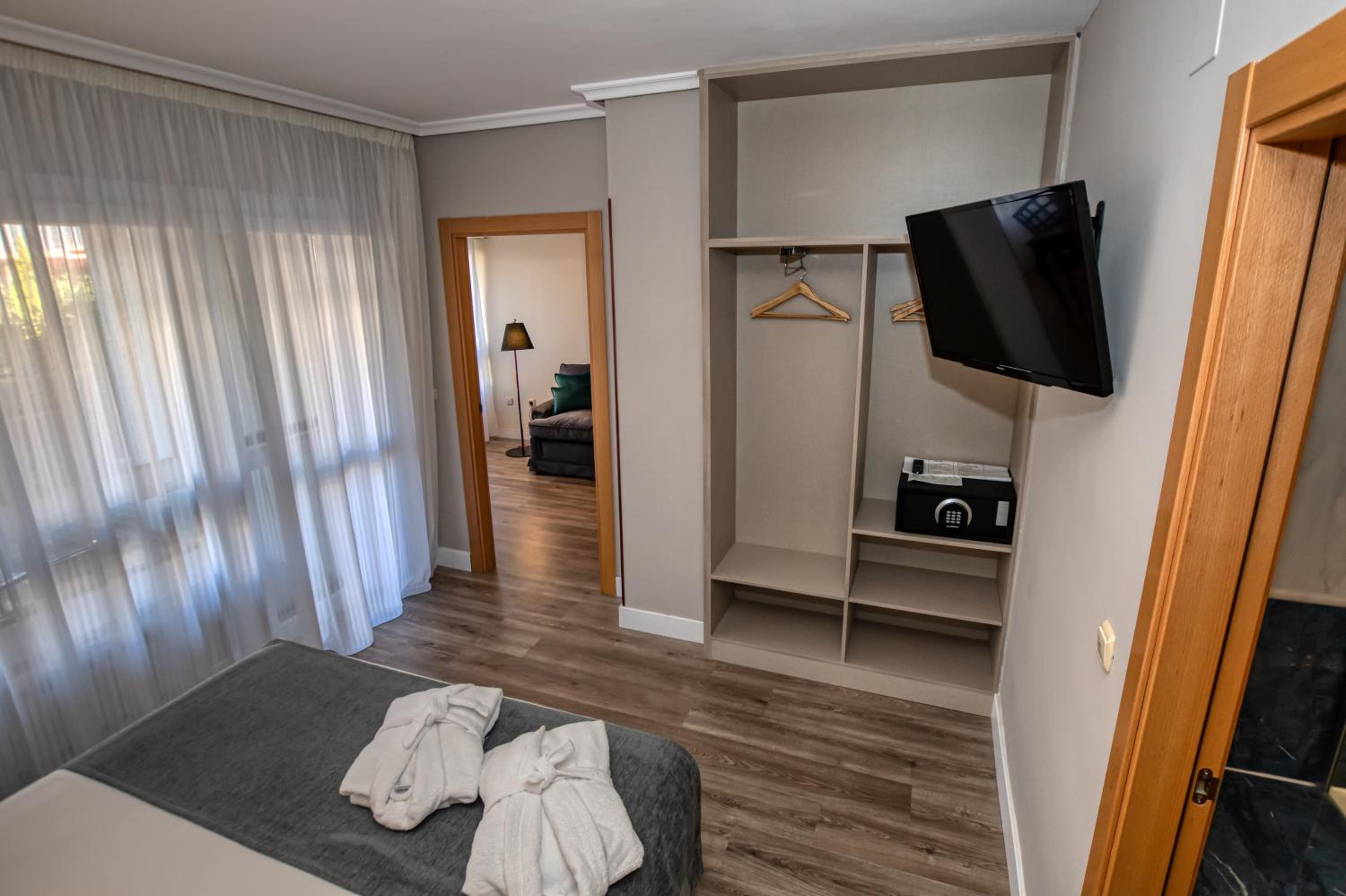 Junior Suite - Photo 6