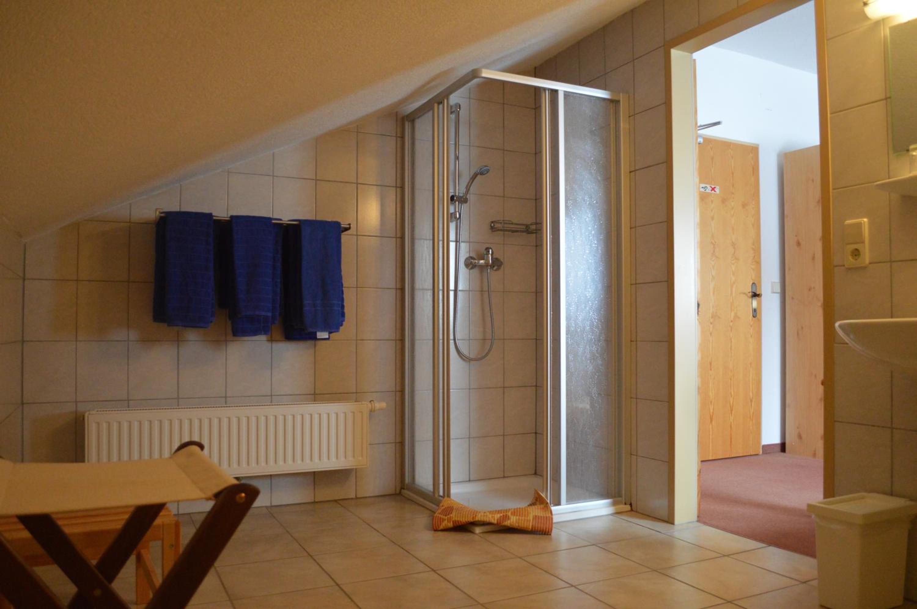 Quadruple Room - Photo 8