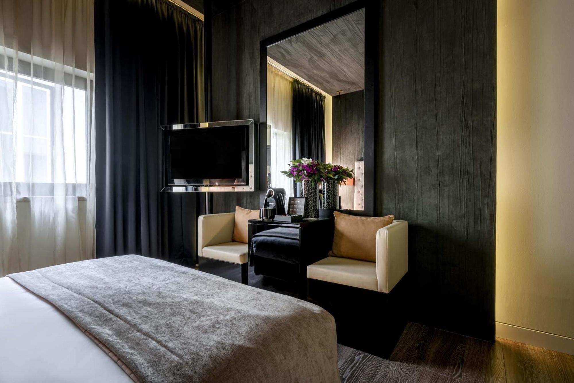 Classic Double Room - Photo 4