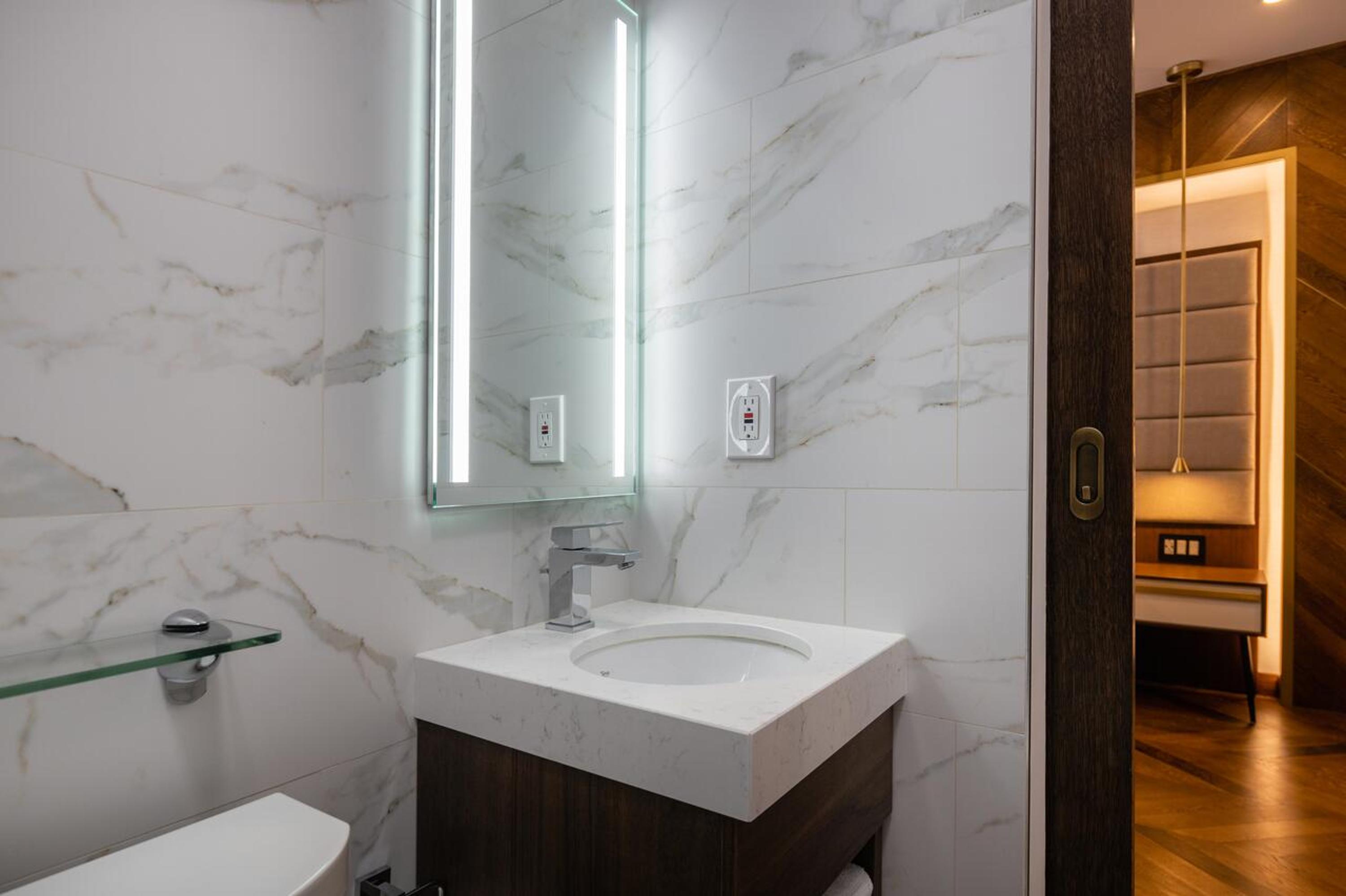 Standard Room - Photo 14
