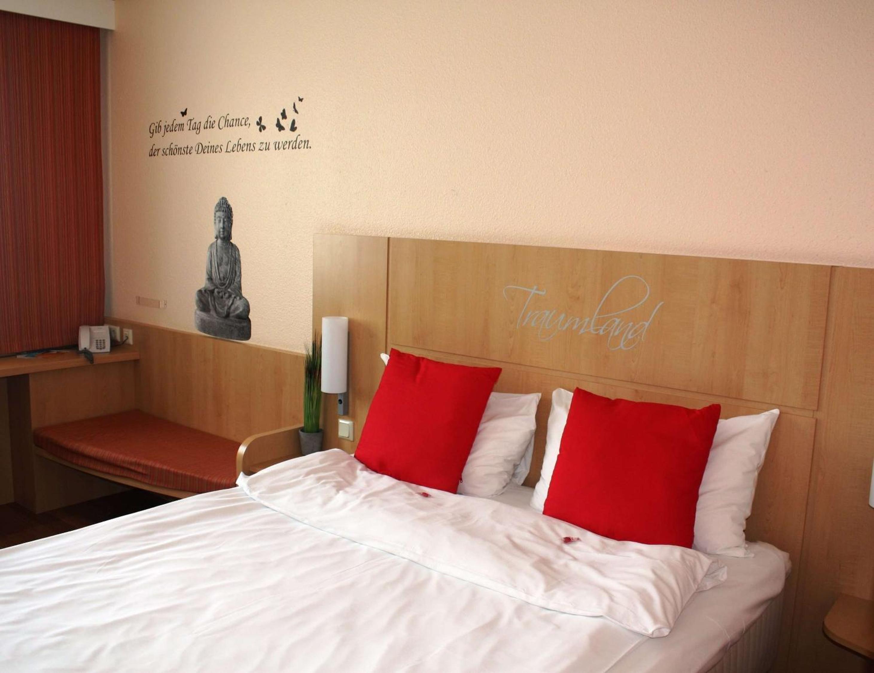 MyRoom By Jeannine - Far Eastern Harmony Room