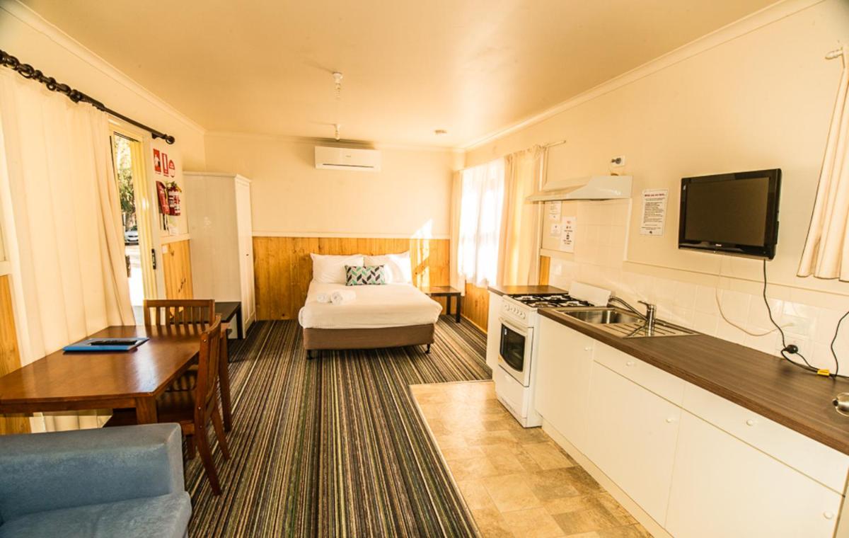 Standard Cabin - for 2 photo 2