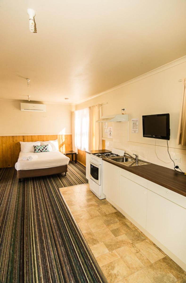 Standard Cabin - for 2 photo 3