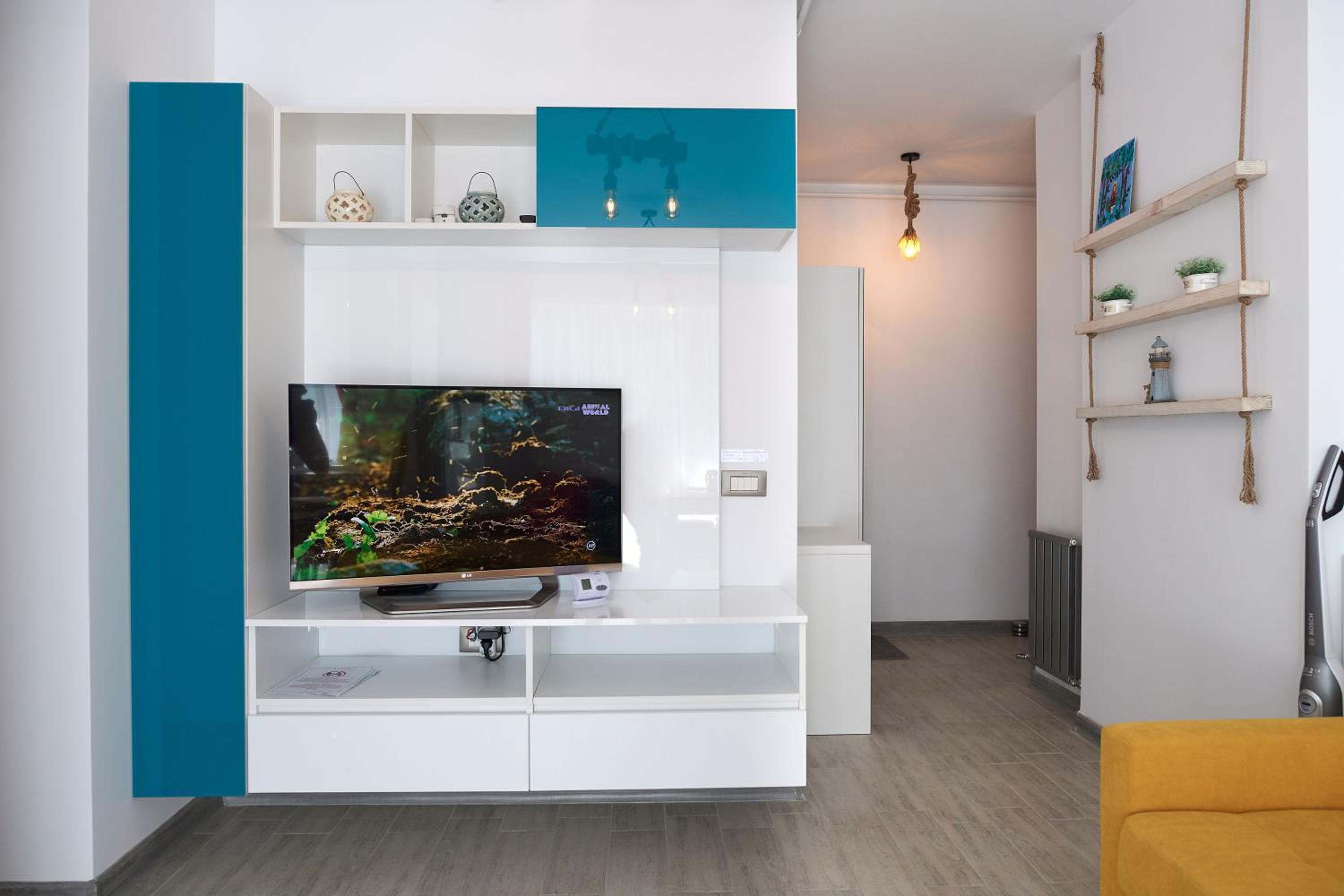Two-Bedroom Apartment - Photo 1