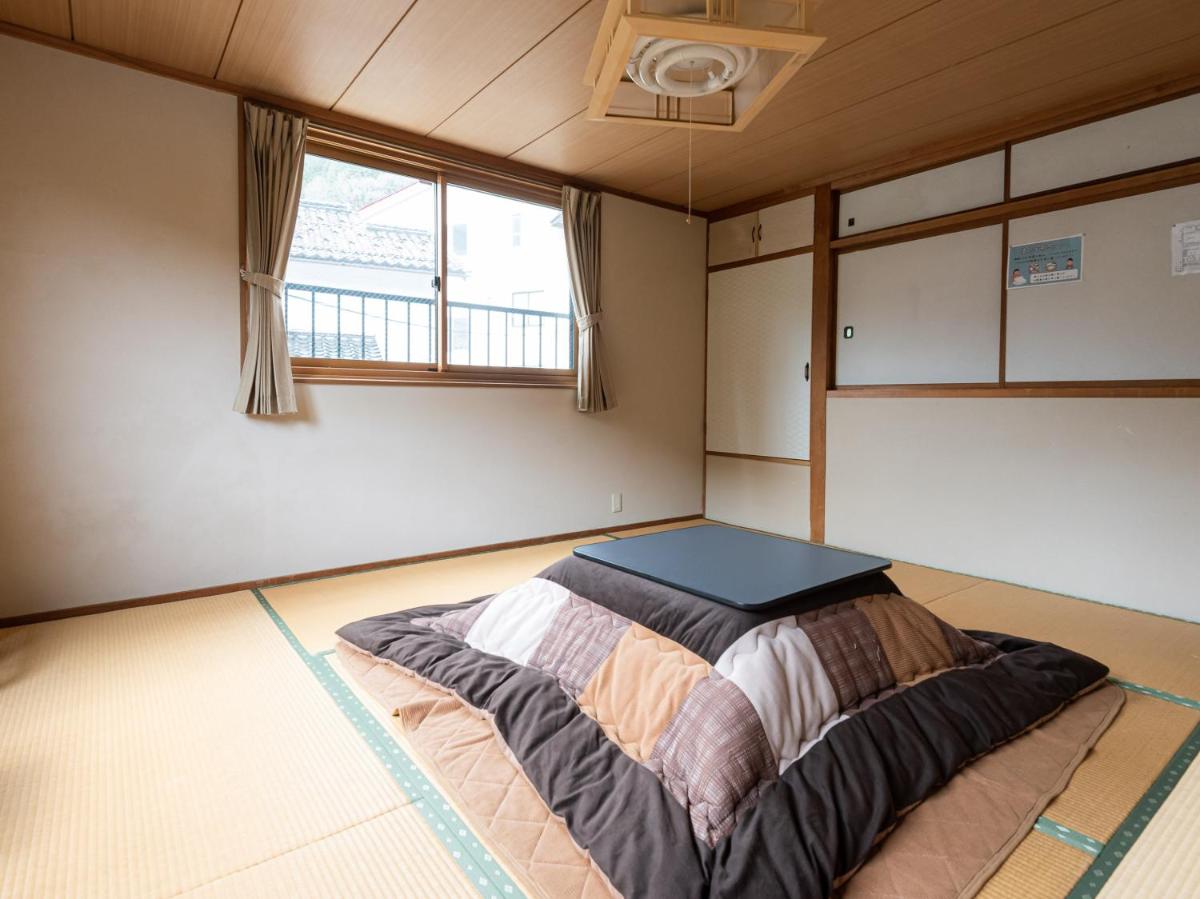 Japanese-Style Quadruple Room photo 2