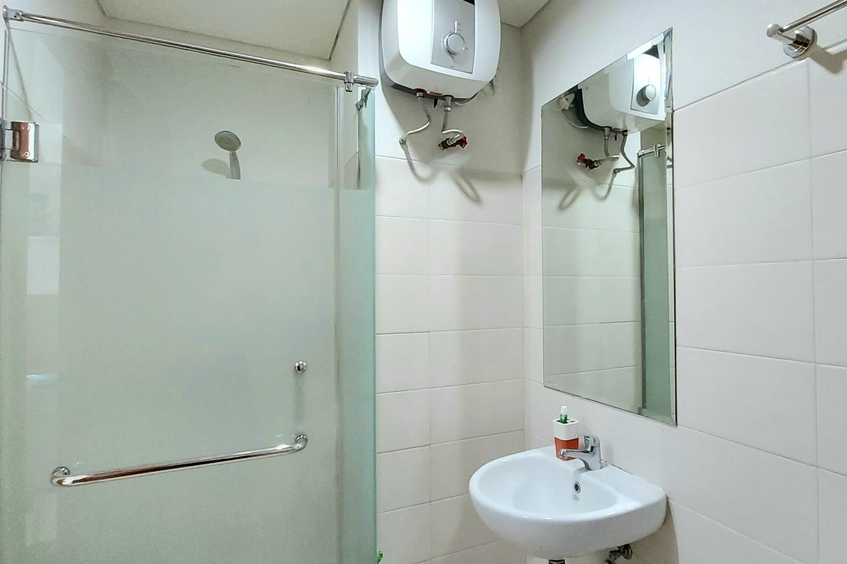 Studio Apartment - Photo 2