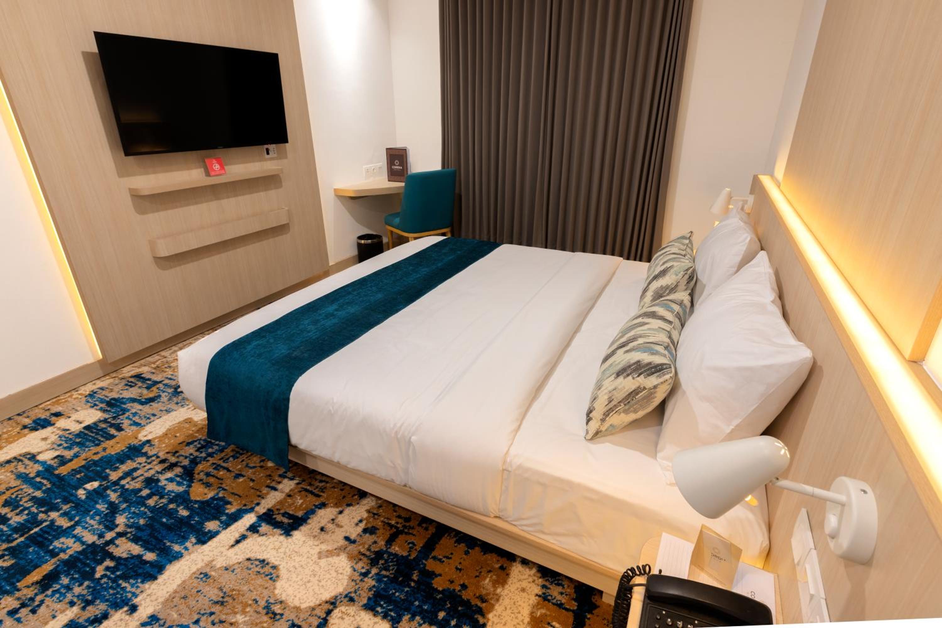 Deluxe Double Room with View  - Photo 3