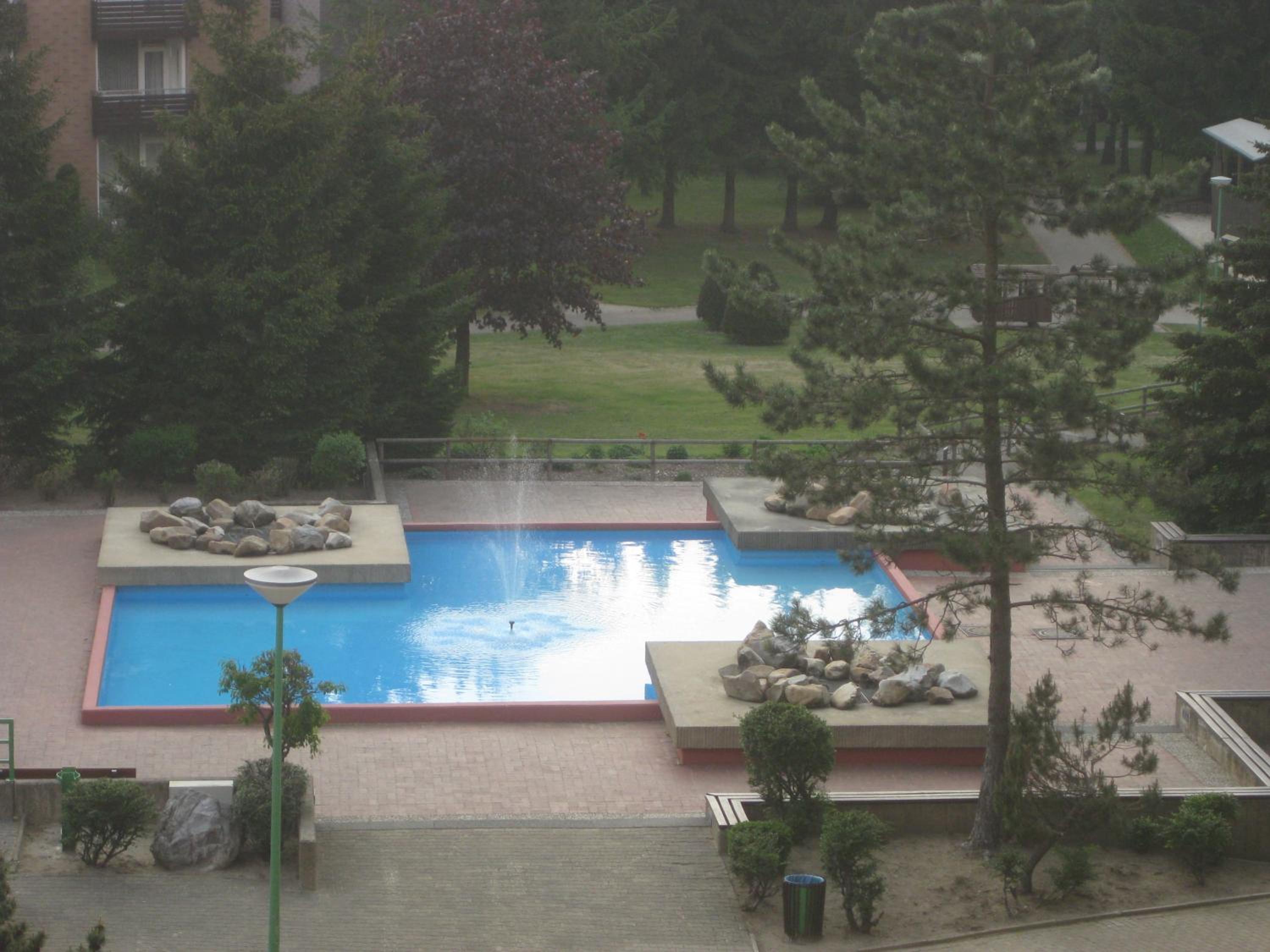 Apartment with Balcony photo 3