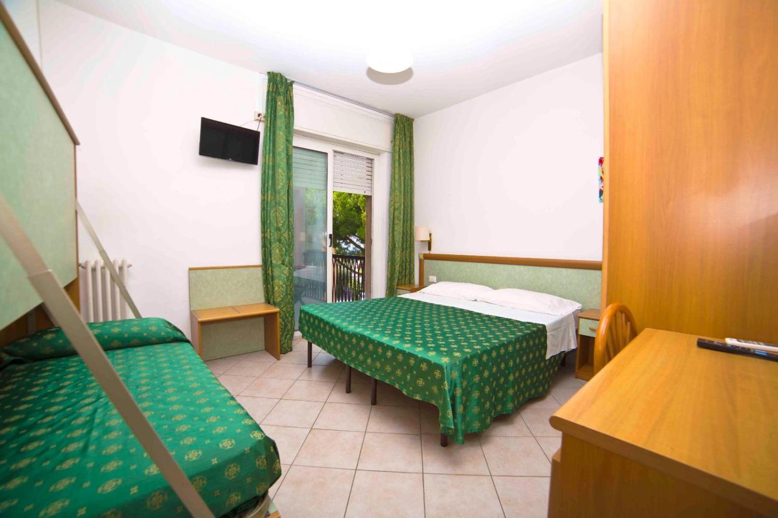 Triple Room photo 1