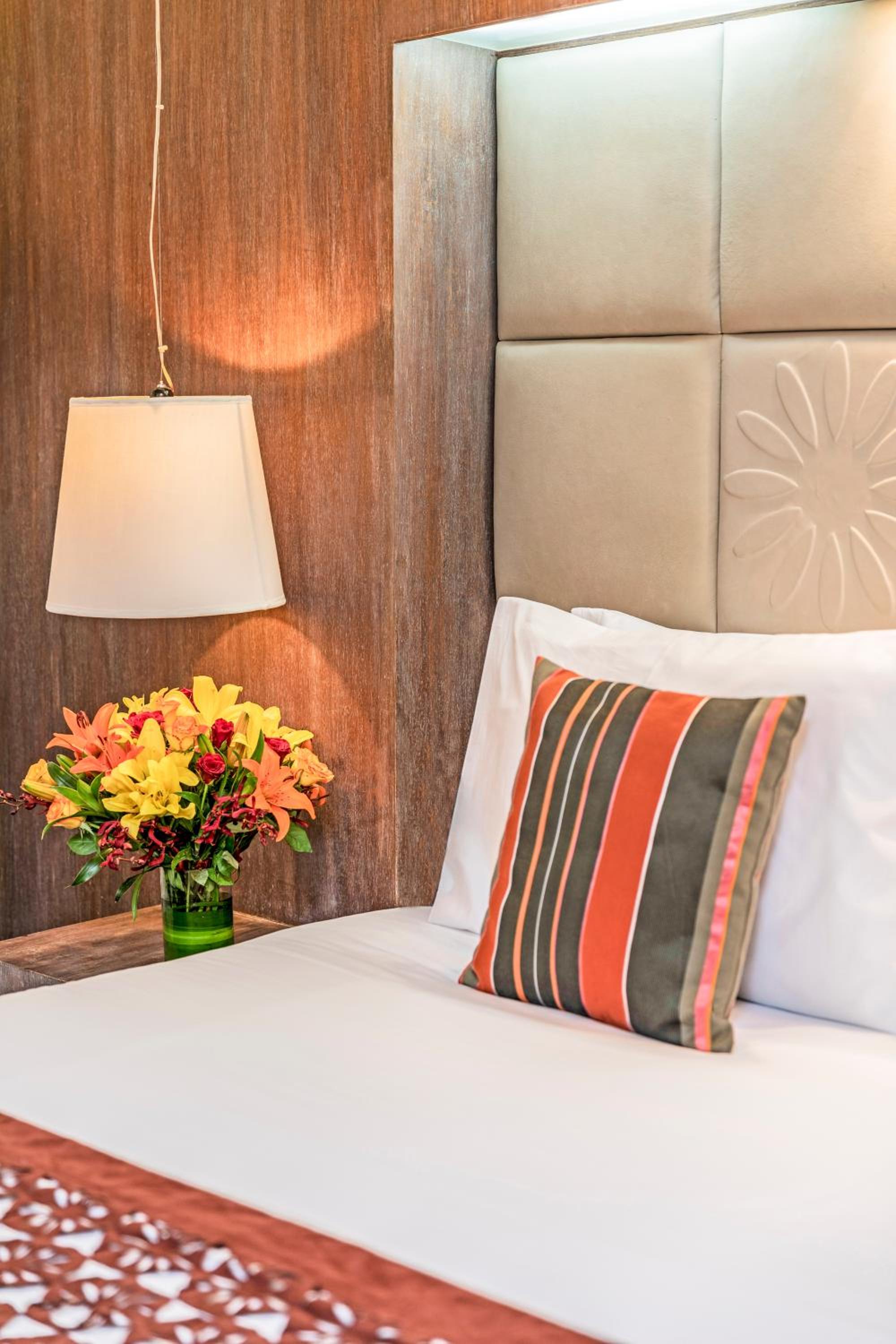 Residence Room (15% off on session of Spa and 15% off on Salon services ) - Photo 3