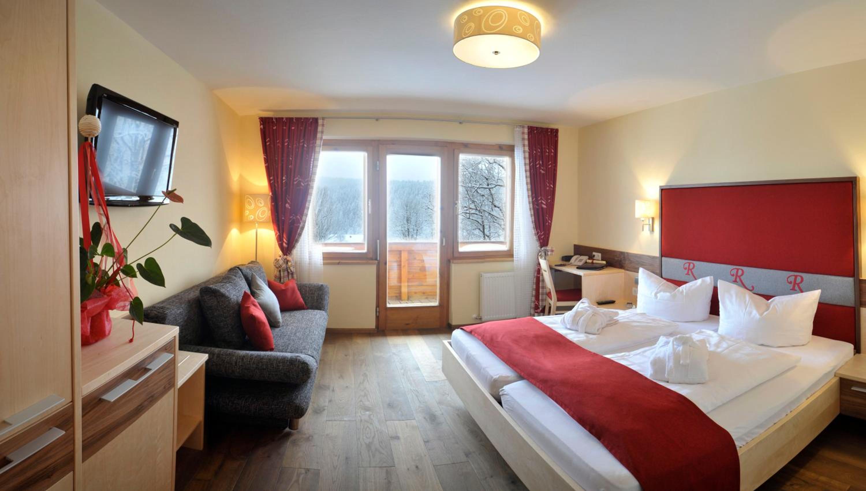 Double Room - Photo 7