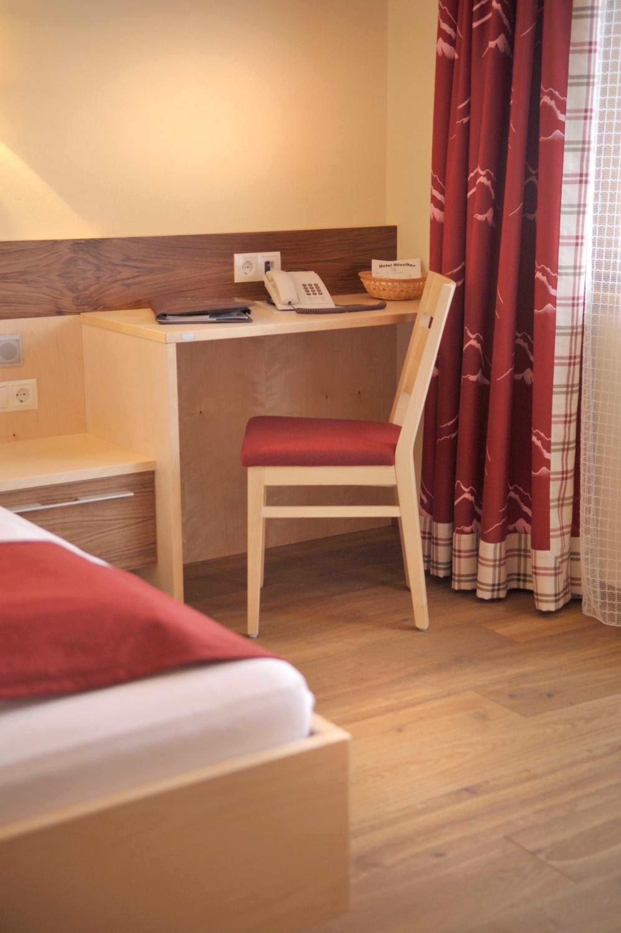 Double Room - Photo 12