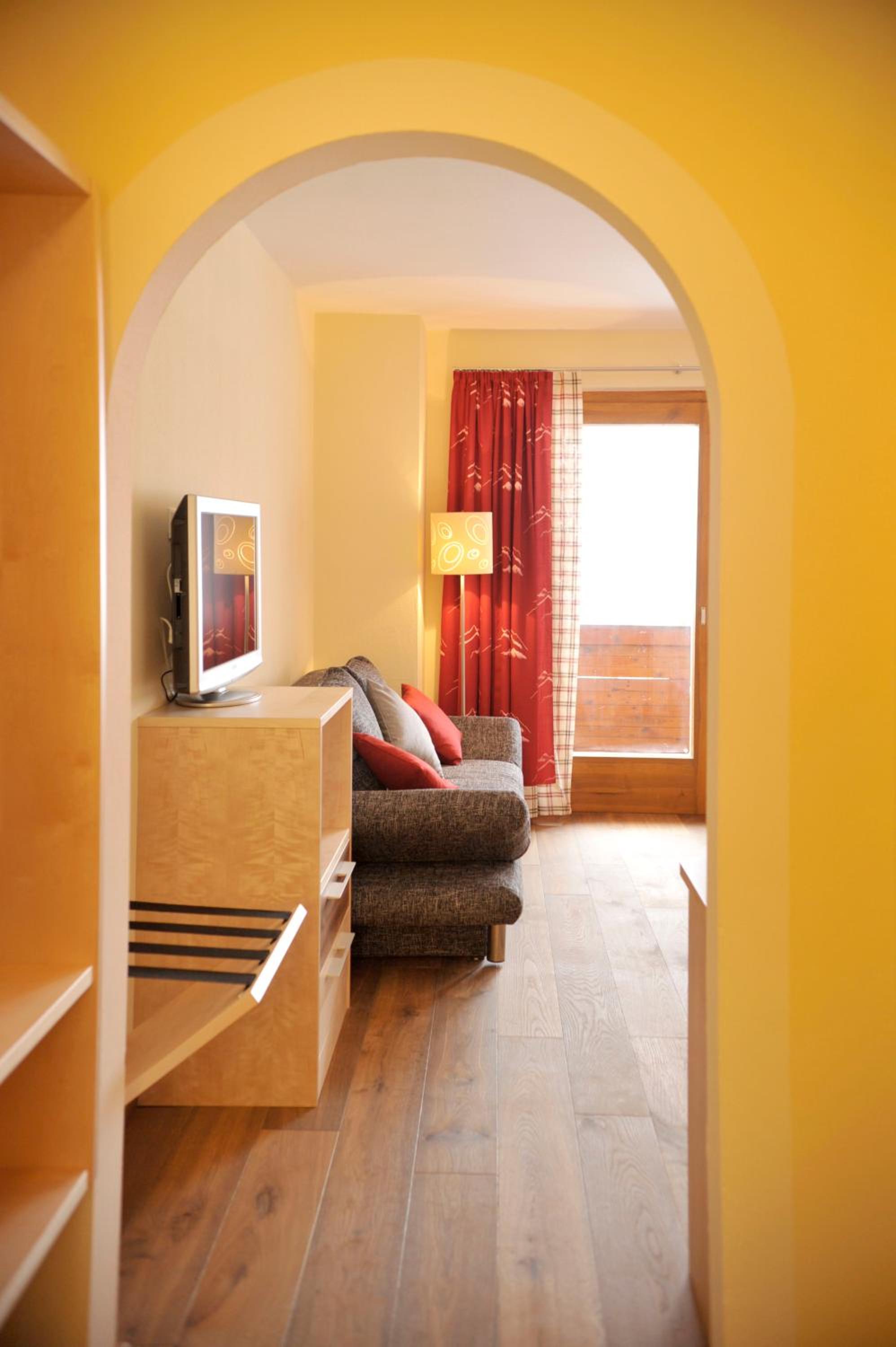 Double Room - Photo 5