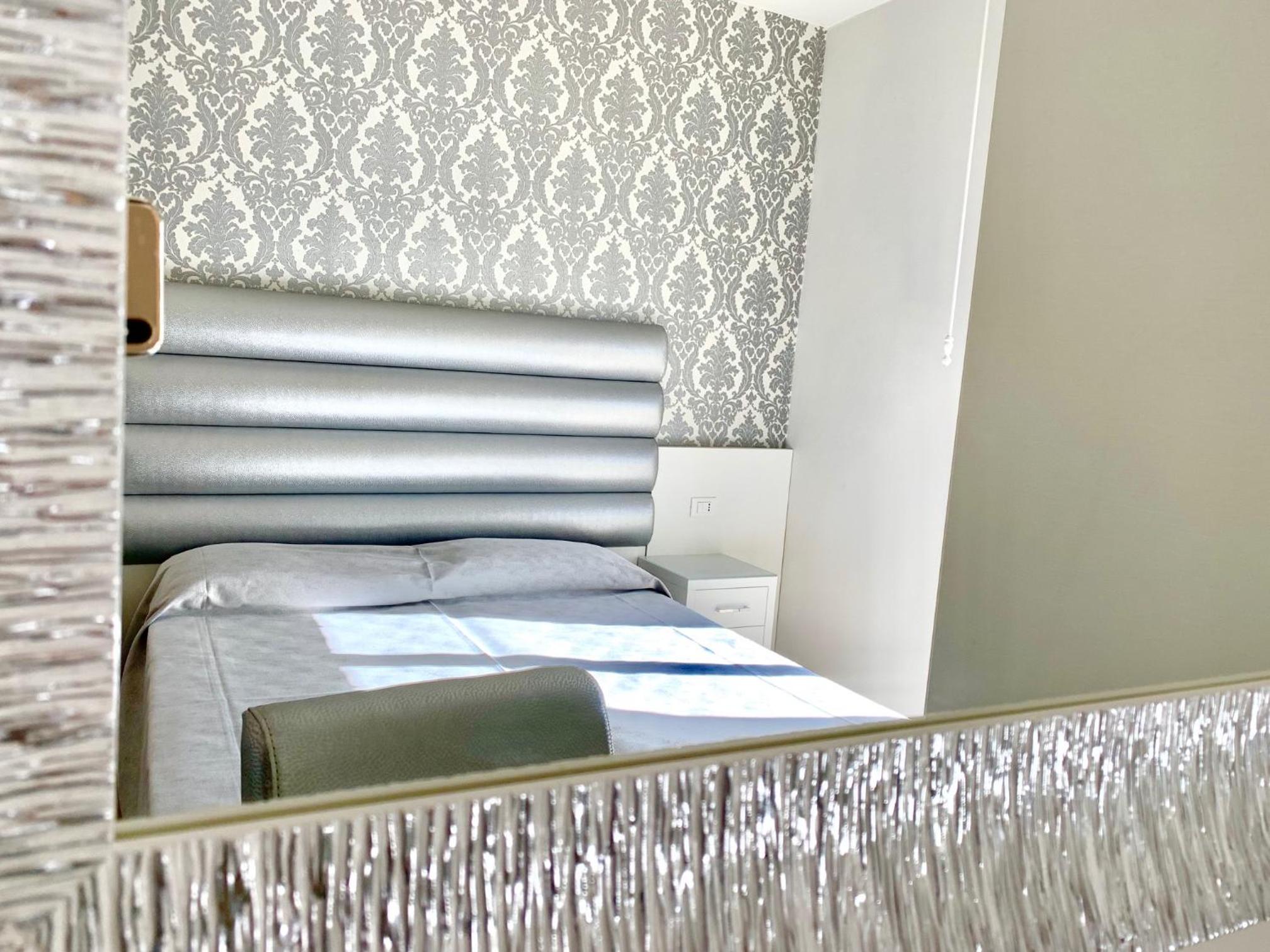 Family Room with Balcony - Photo 3