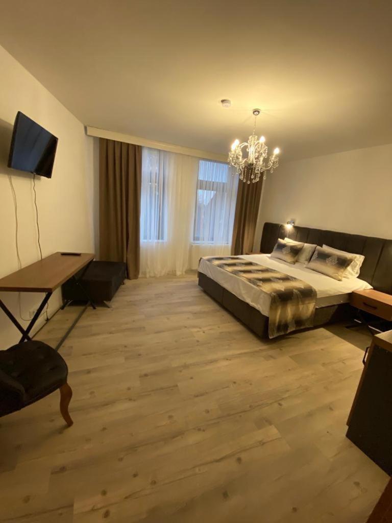 Deluxe Triple Room - Photo 4
