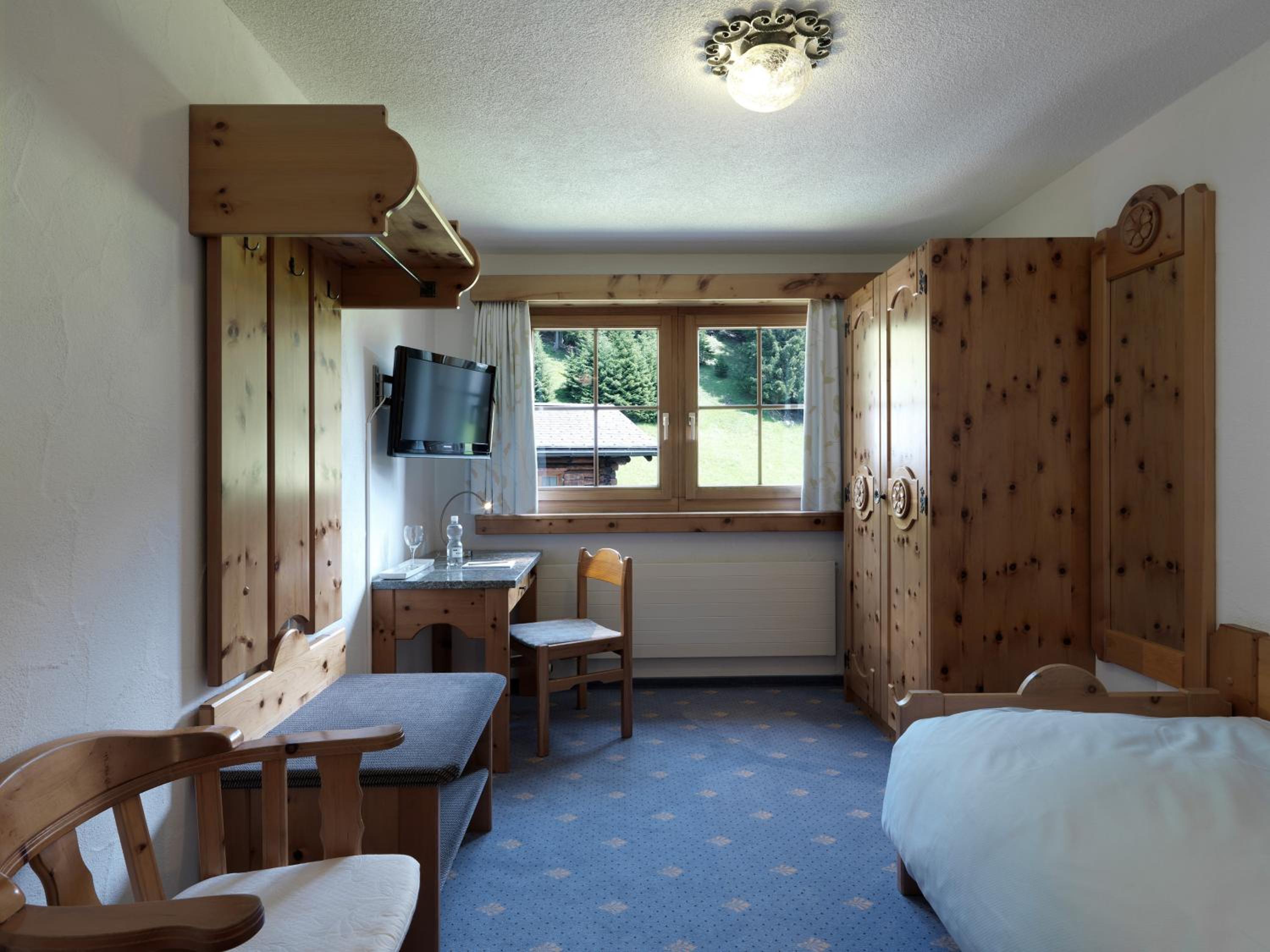 Budget Single Room photo 2
