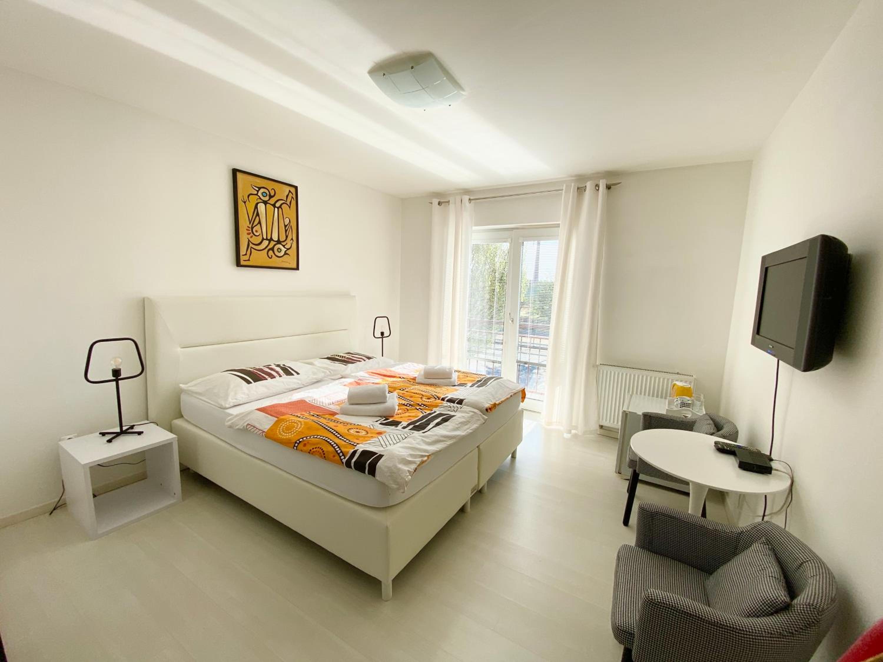 Double Room - Photo 1