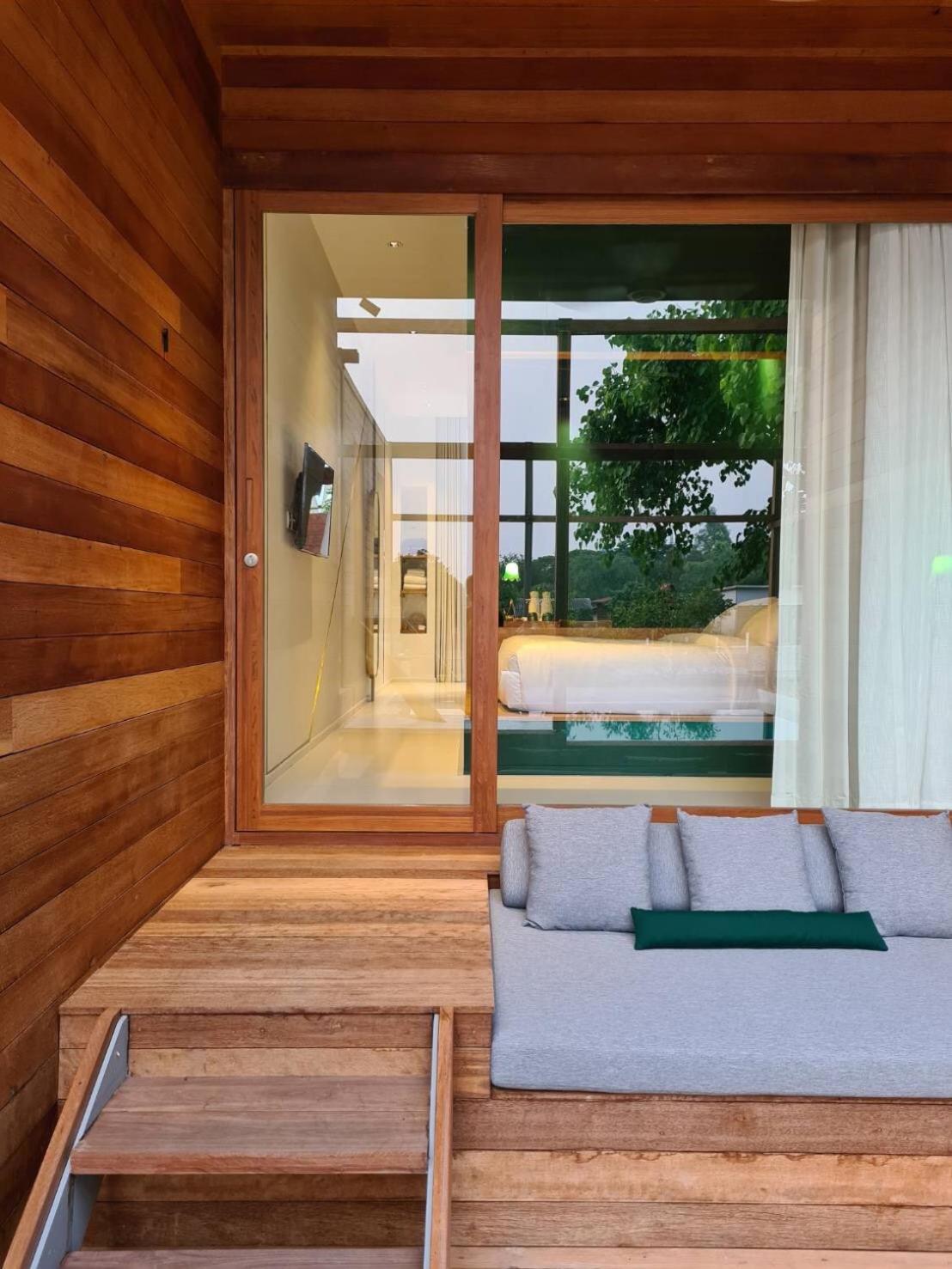 Deluxe Double Room with Pool View and River View  - Photo 9