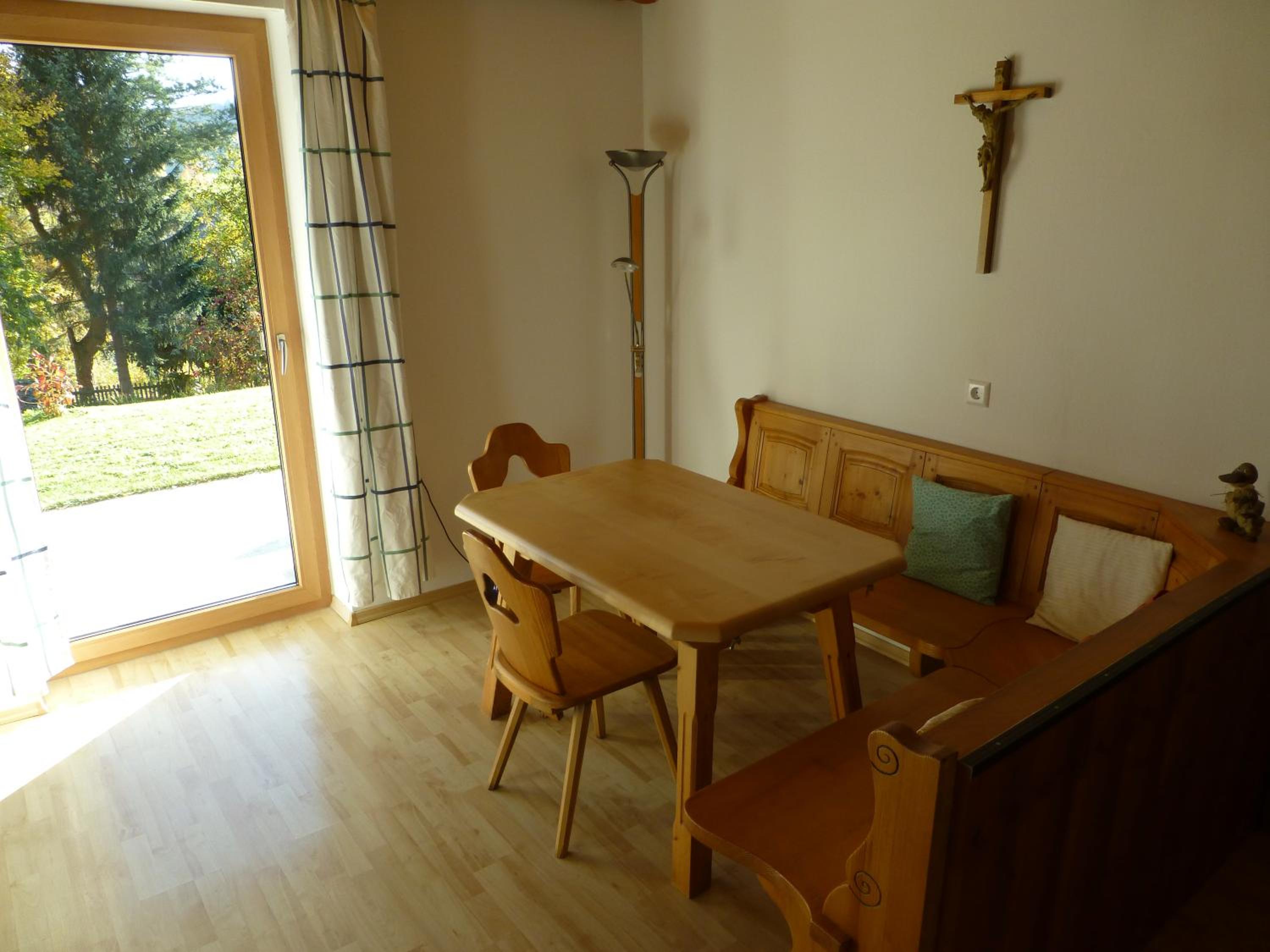 Apartment photo 2