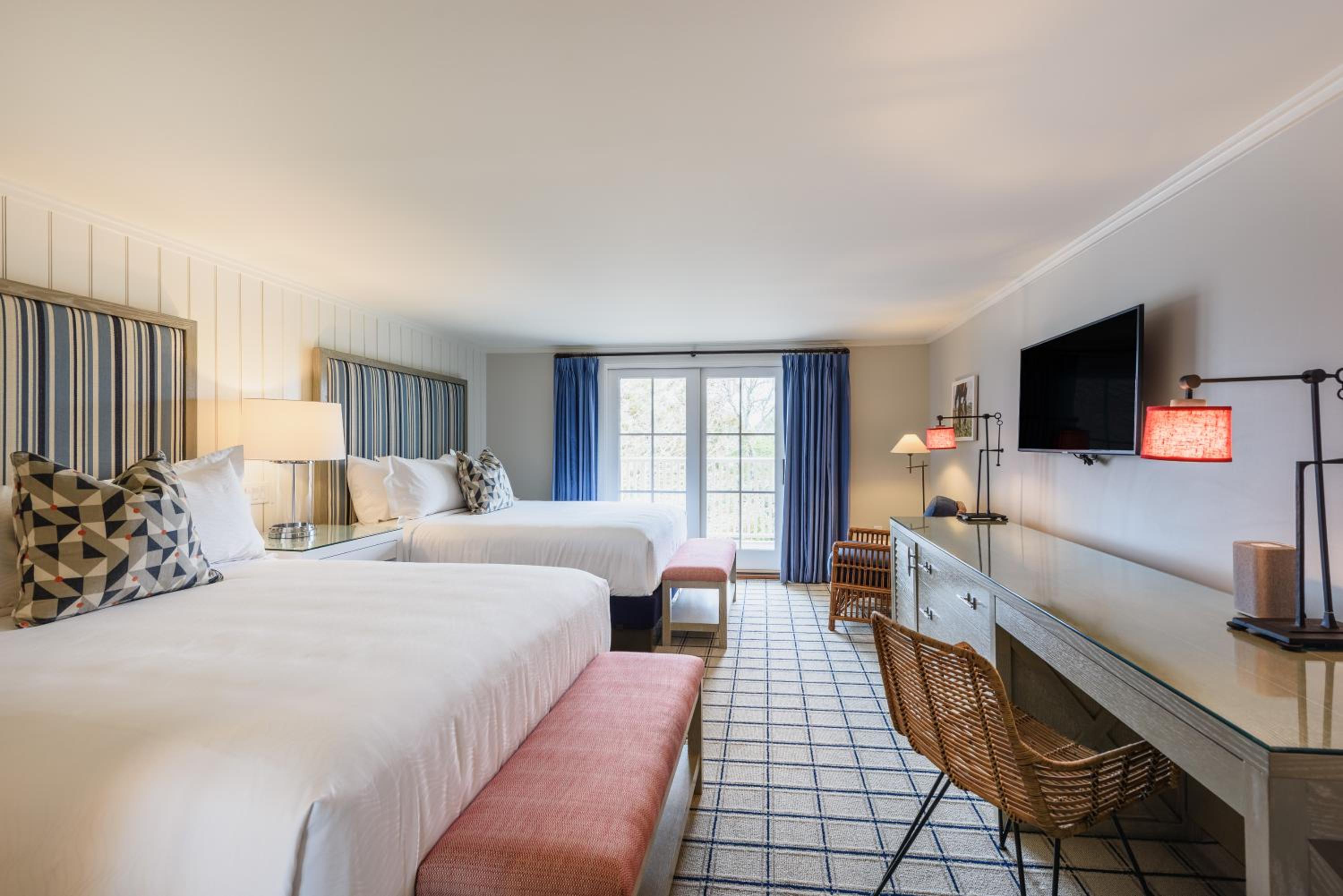 Roxana Double Queen Accessible Guest Room