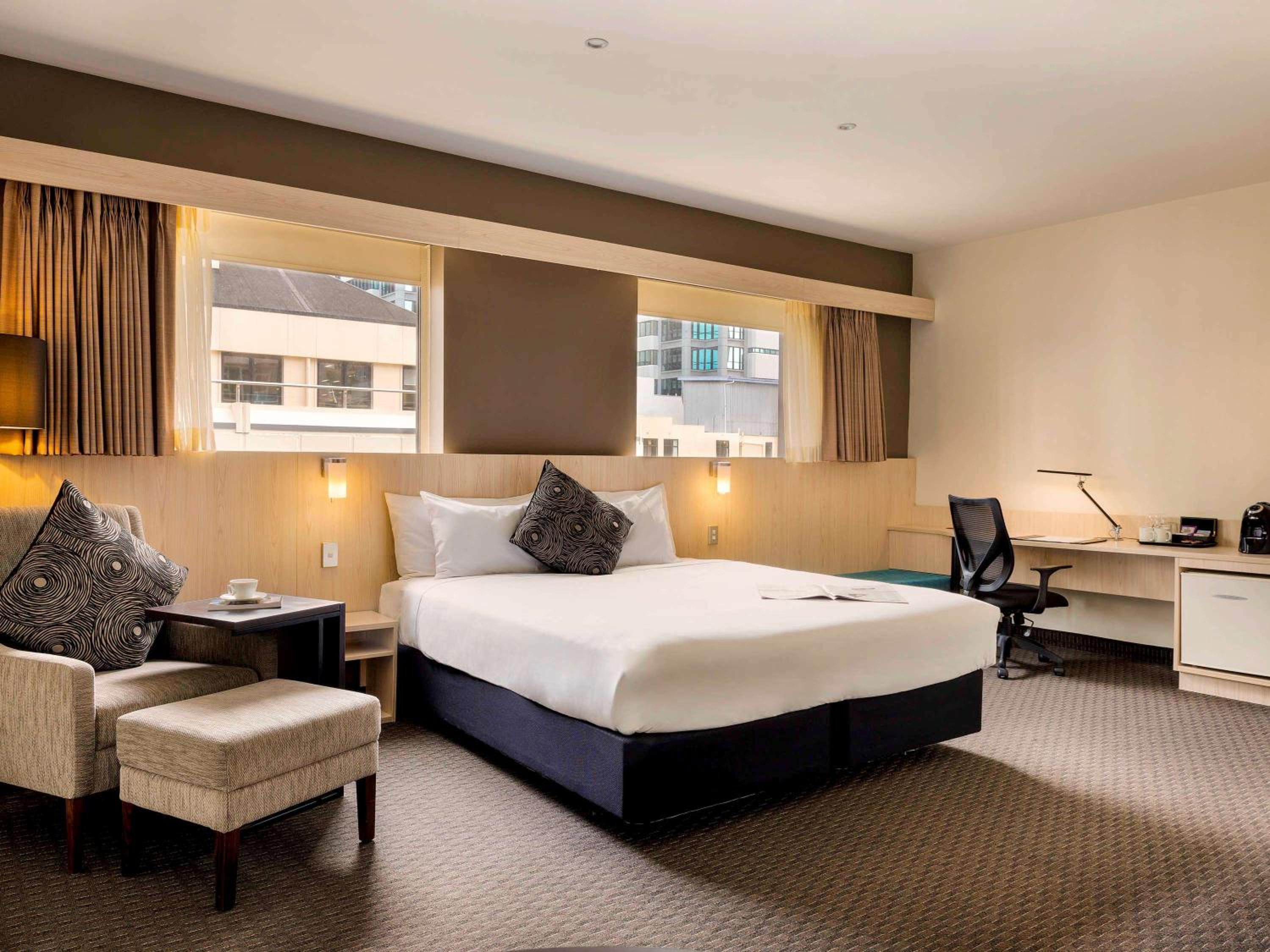 iBusiness King Room - Photo 1