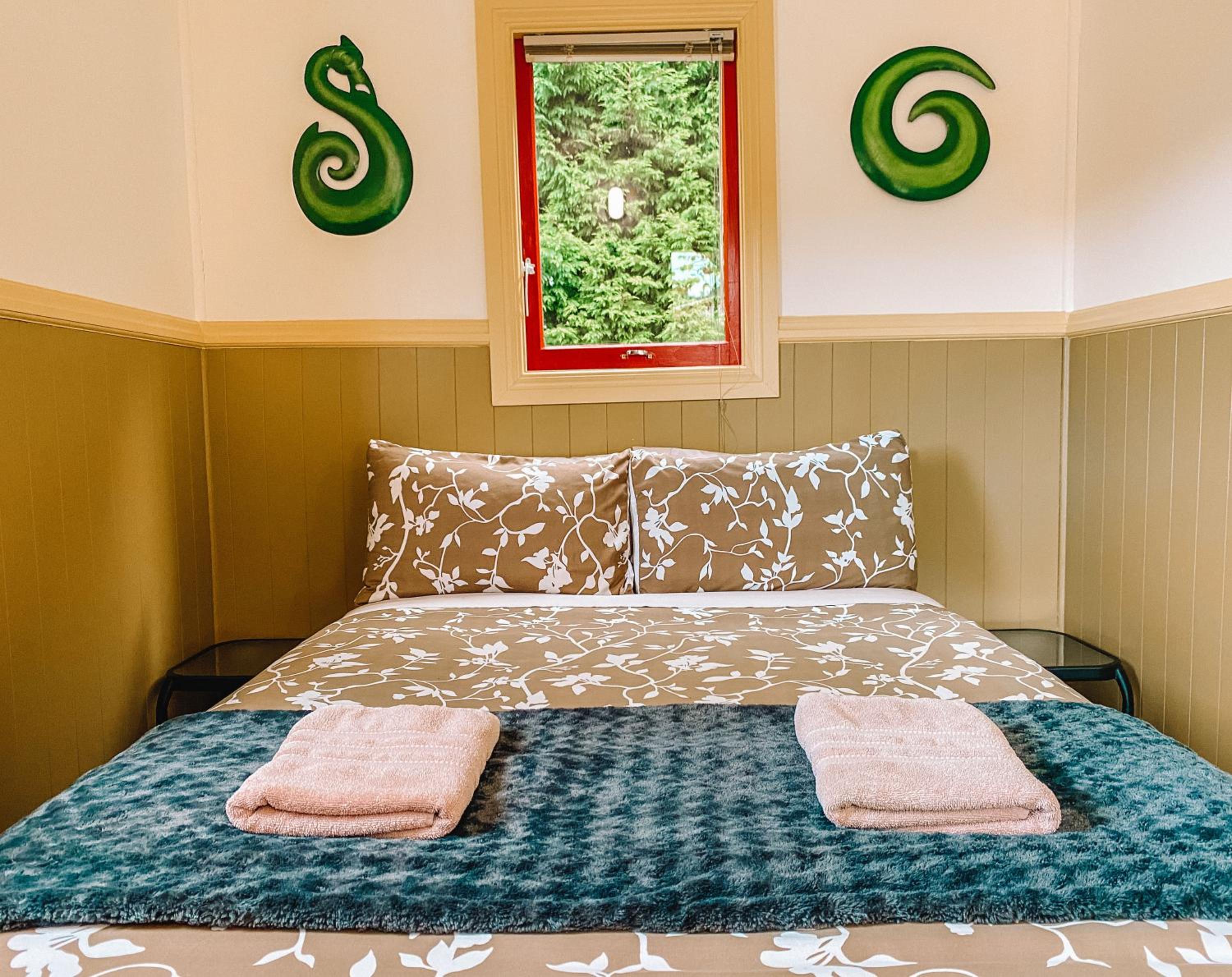 Double or Twin Room with Shared Bathroom photo 3